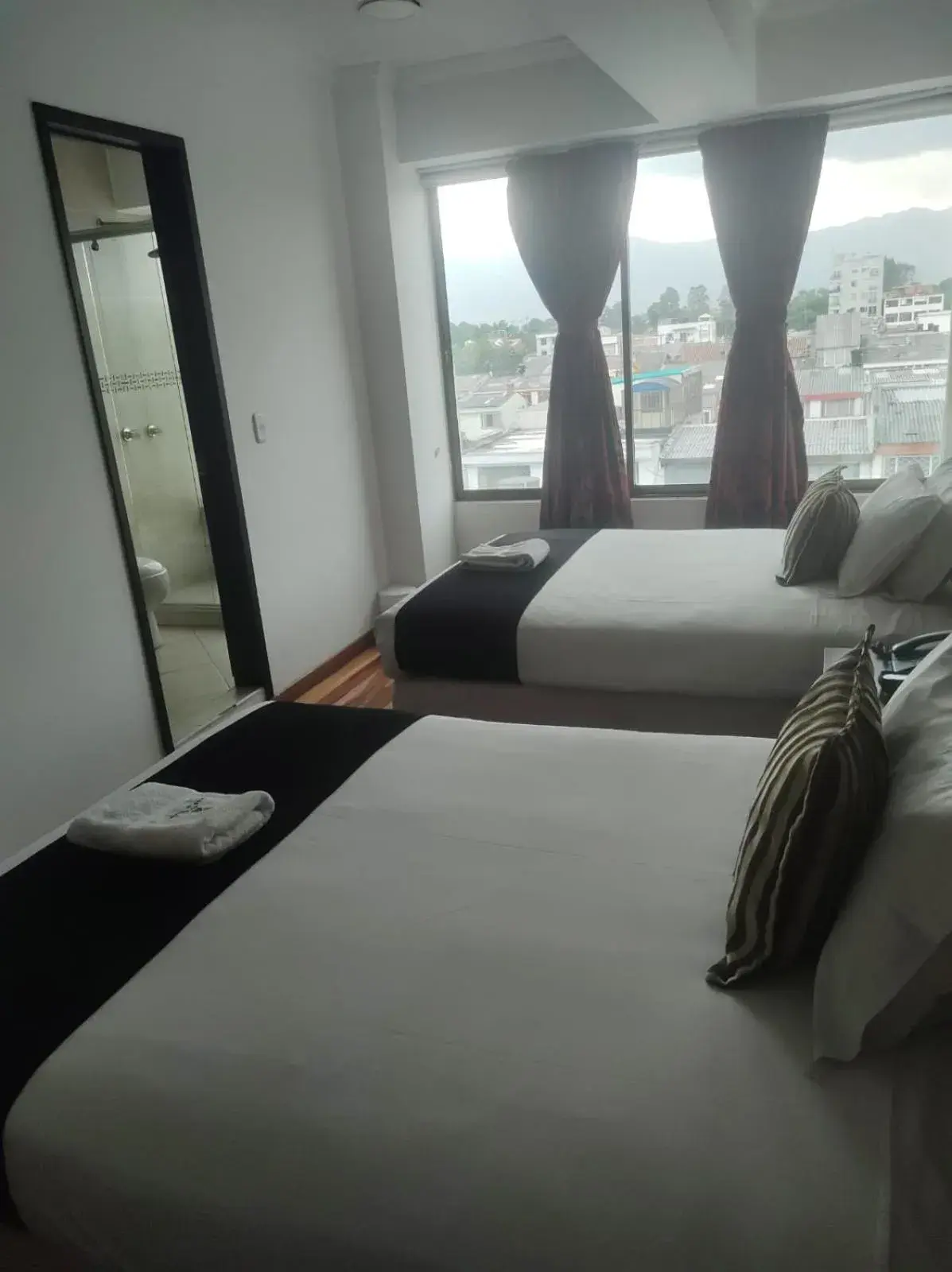 Double or Twin Room in Hotel Airport Travel Double or Twin Room in Hotel Airport Travel