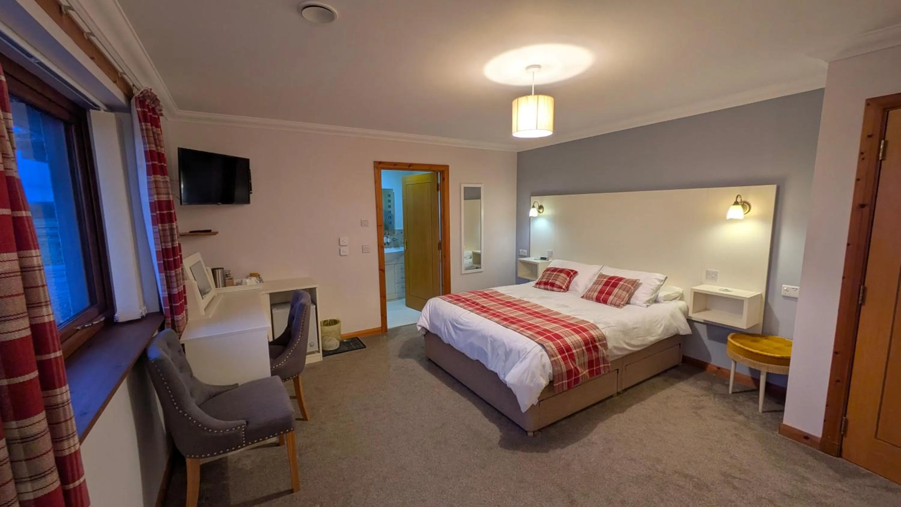 Bed in Scorrybreac B&B