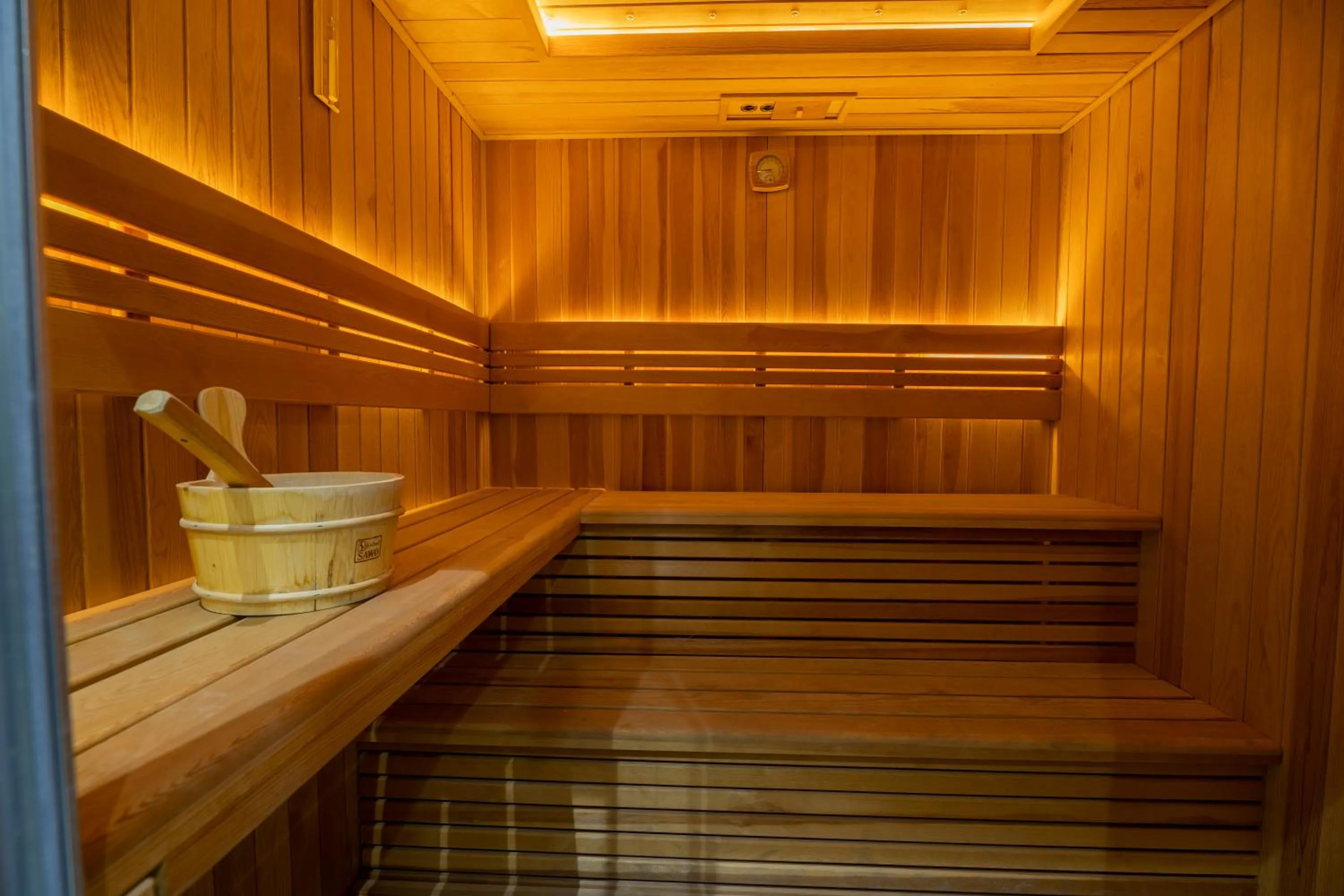 Swimming pool in Al Safwa One