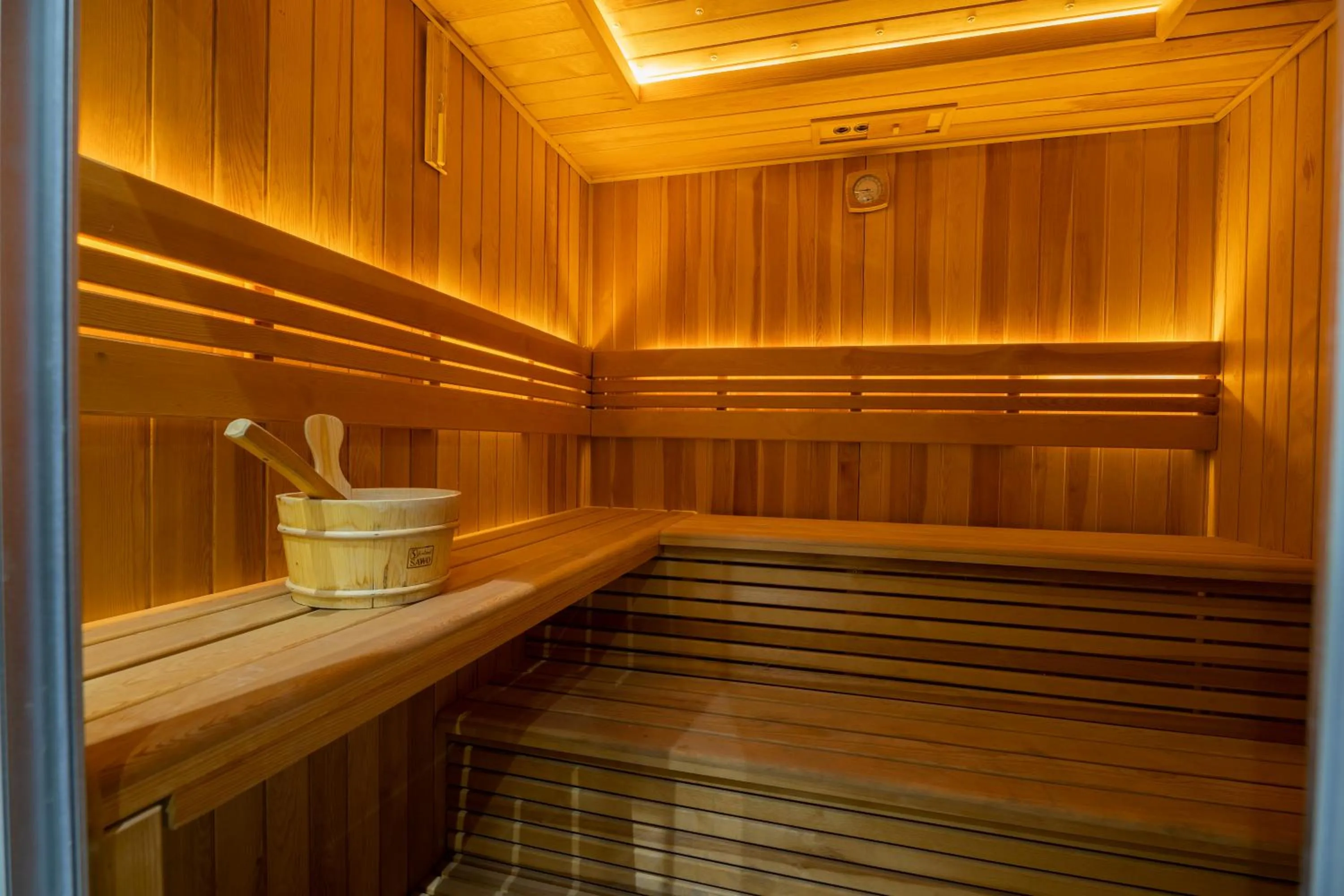 Swimming pool in Al Safwa One