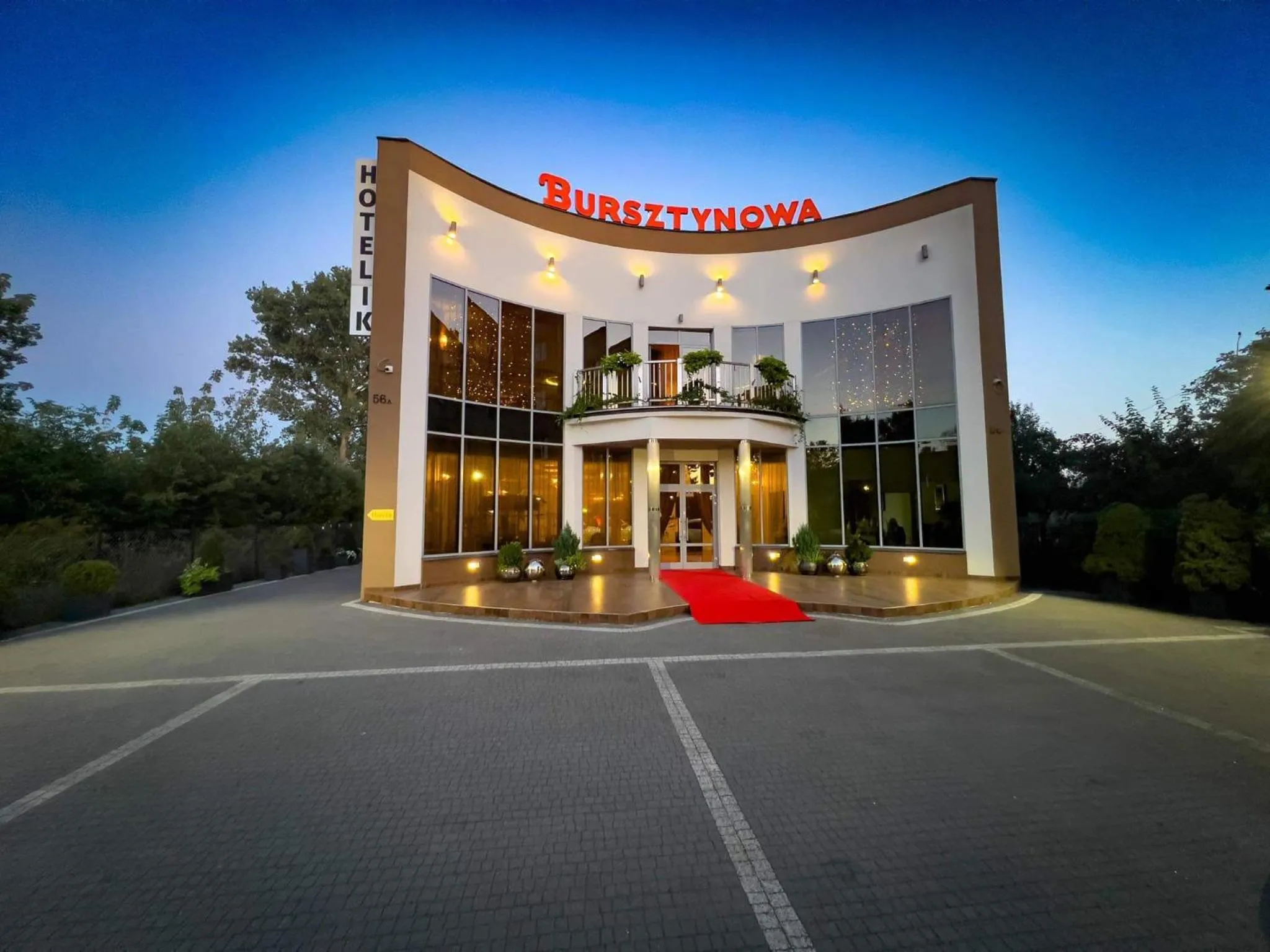 Property building in Bursztynowa