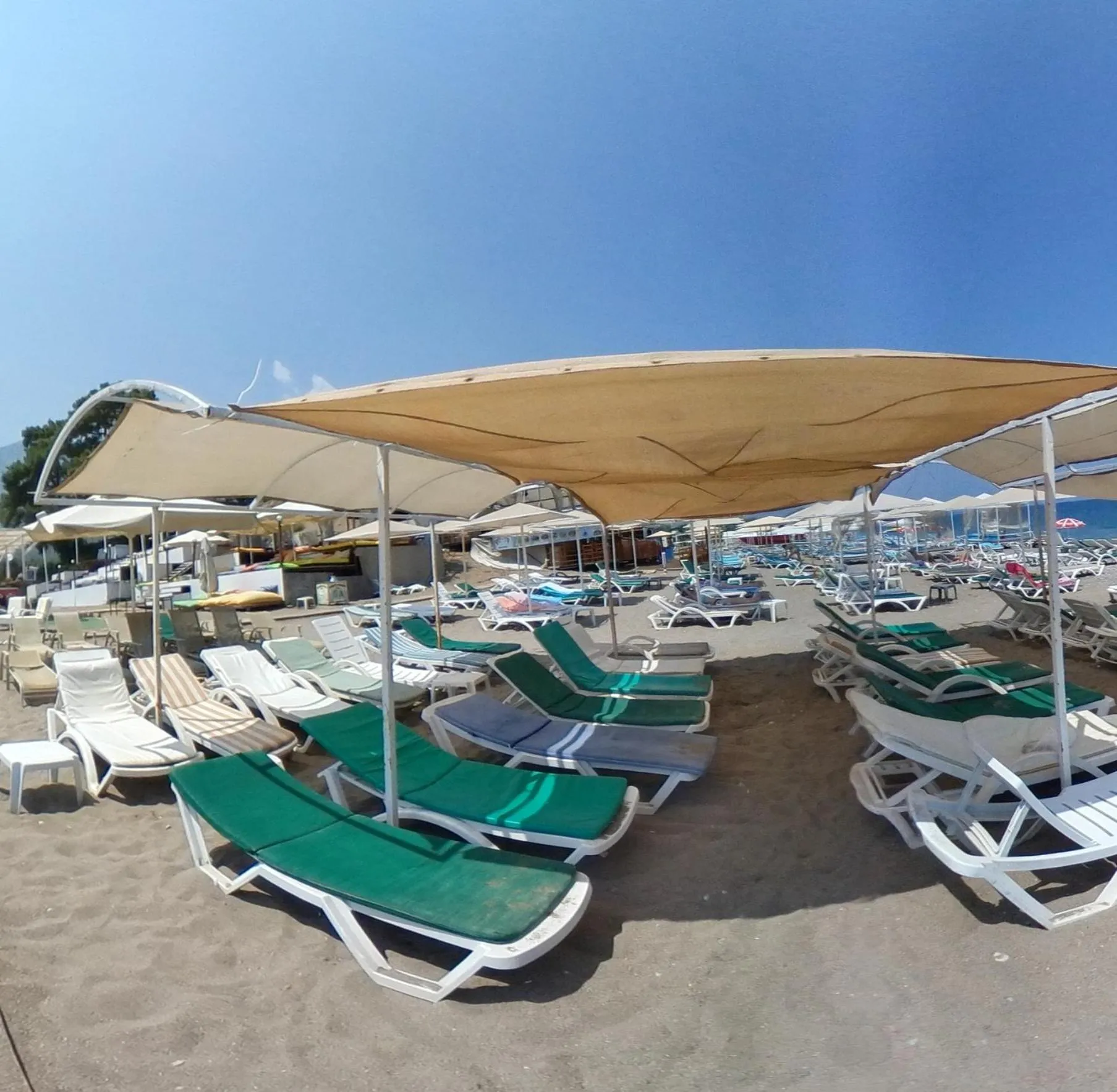 Beach in Kaftans City Hotel by RRH&R