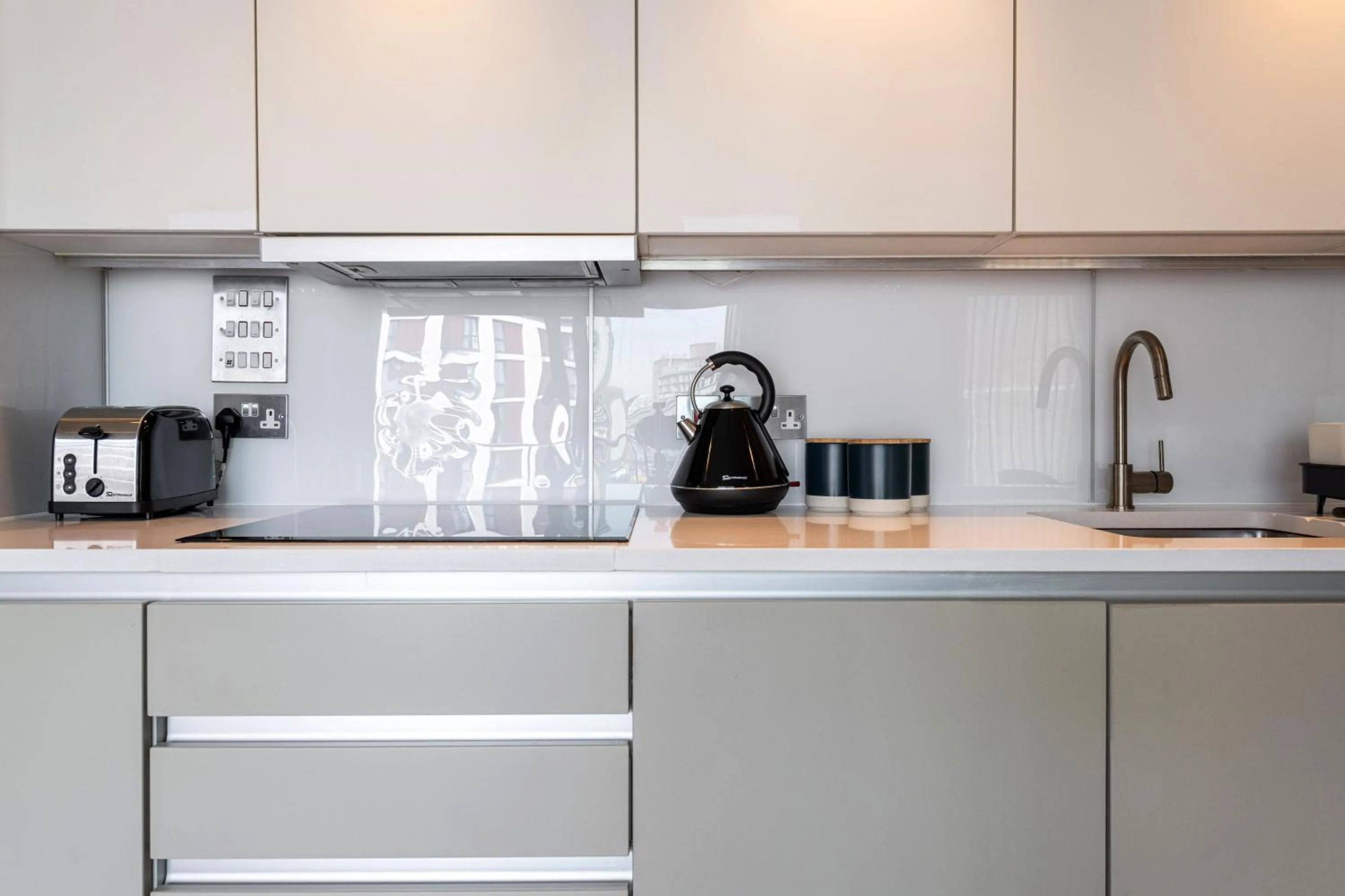 Bedroom in Stayo Apartments Southbank