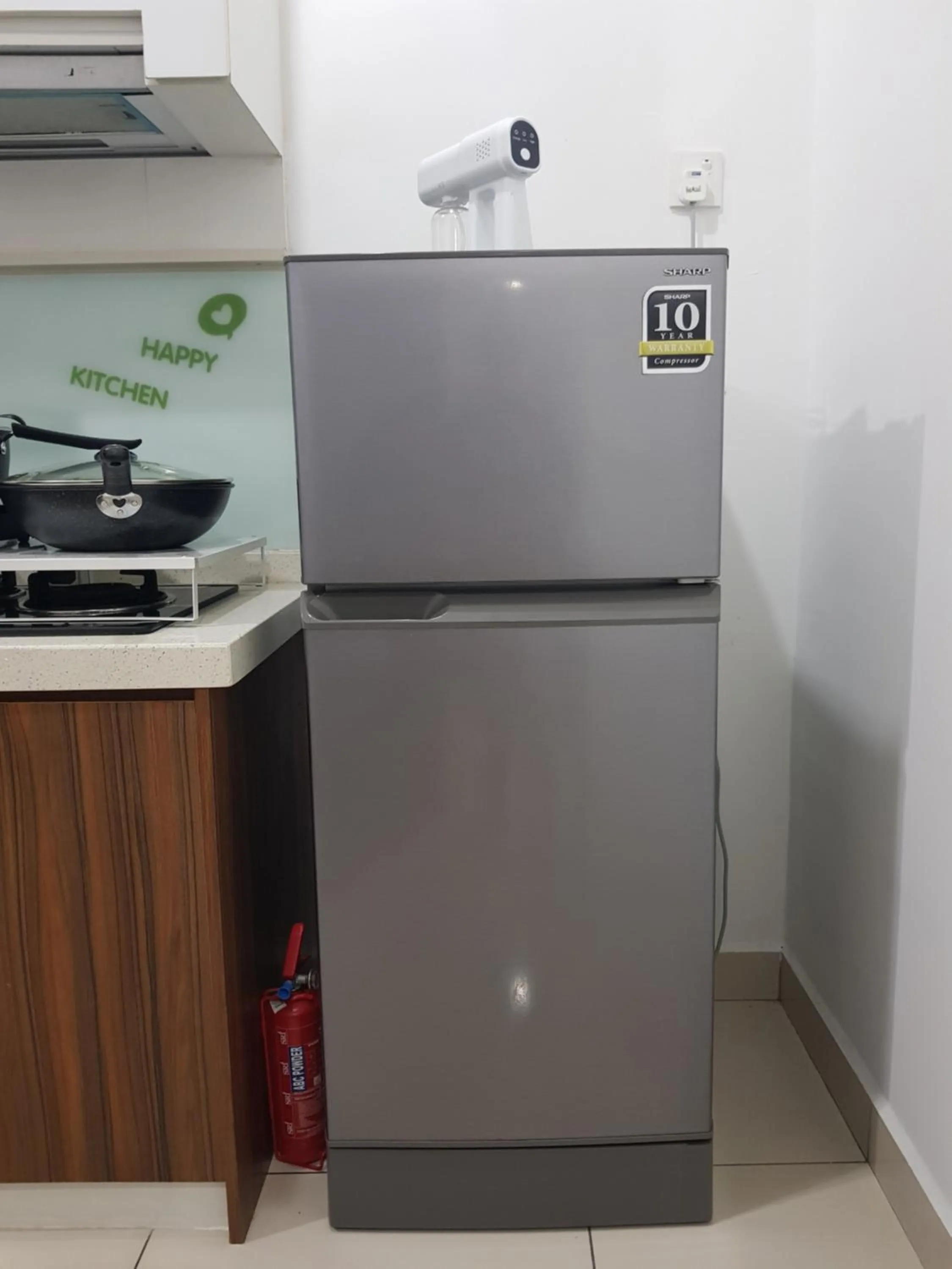 Kitchen or kitchenette in Mansion One Suite by stayCATion Homestay