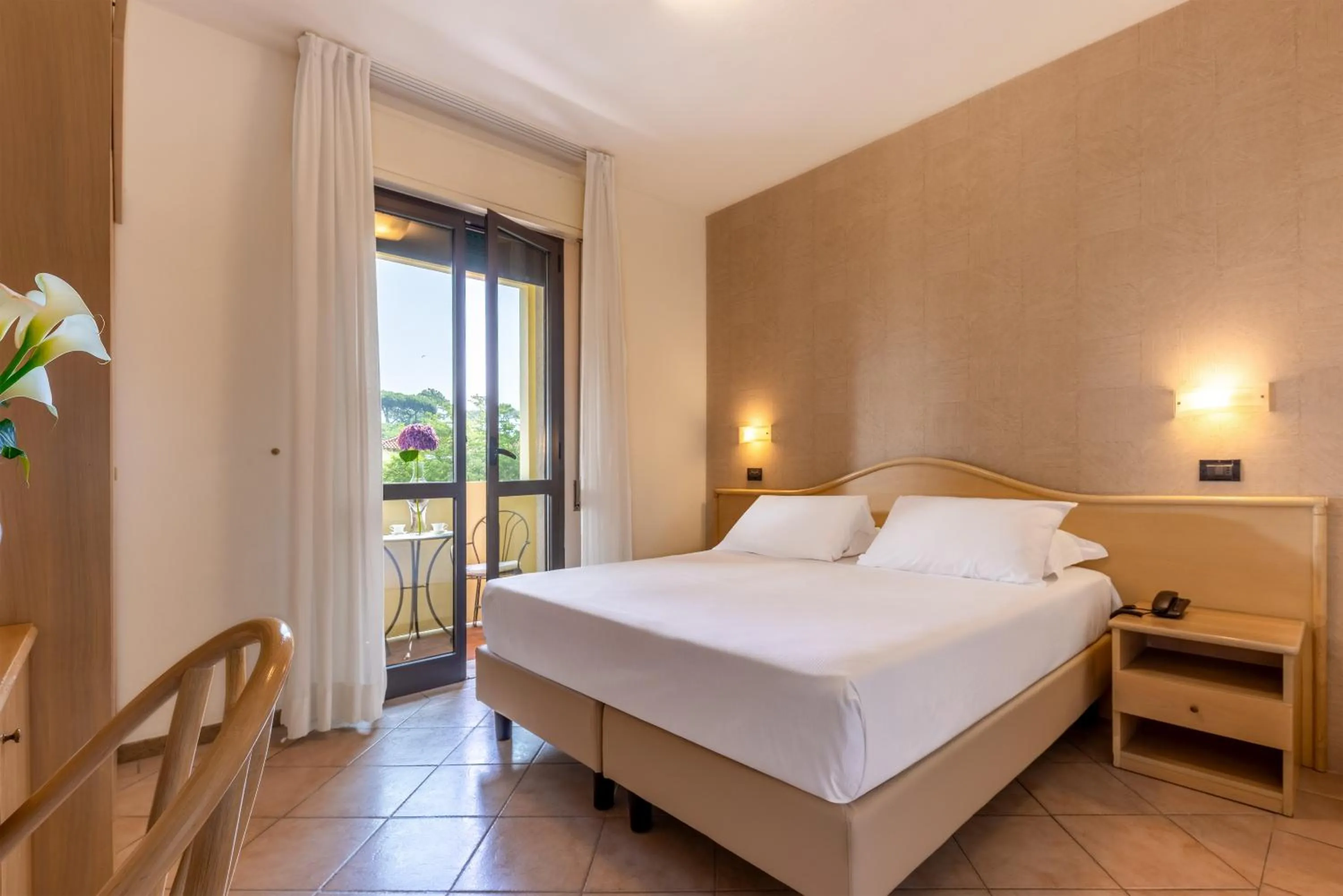 Bed in Hotel Acapulco