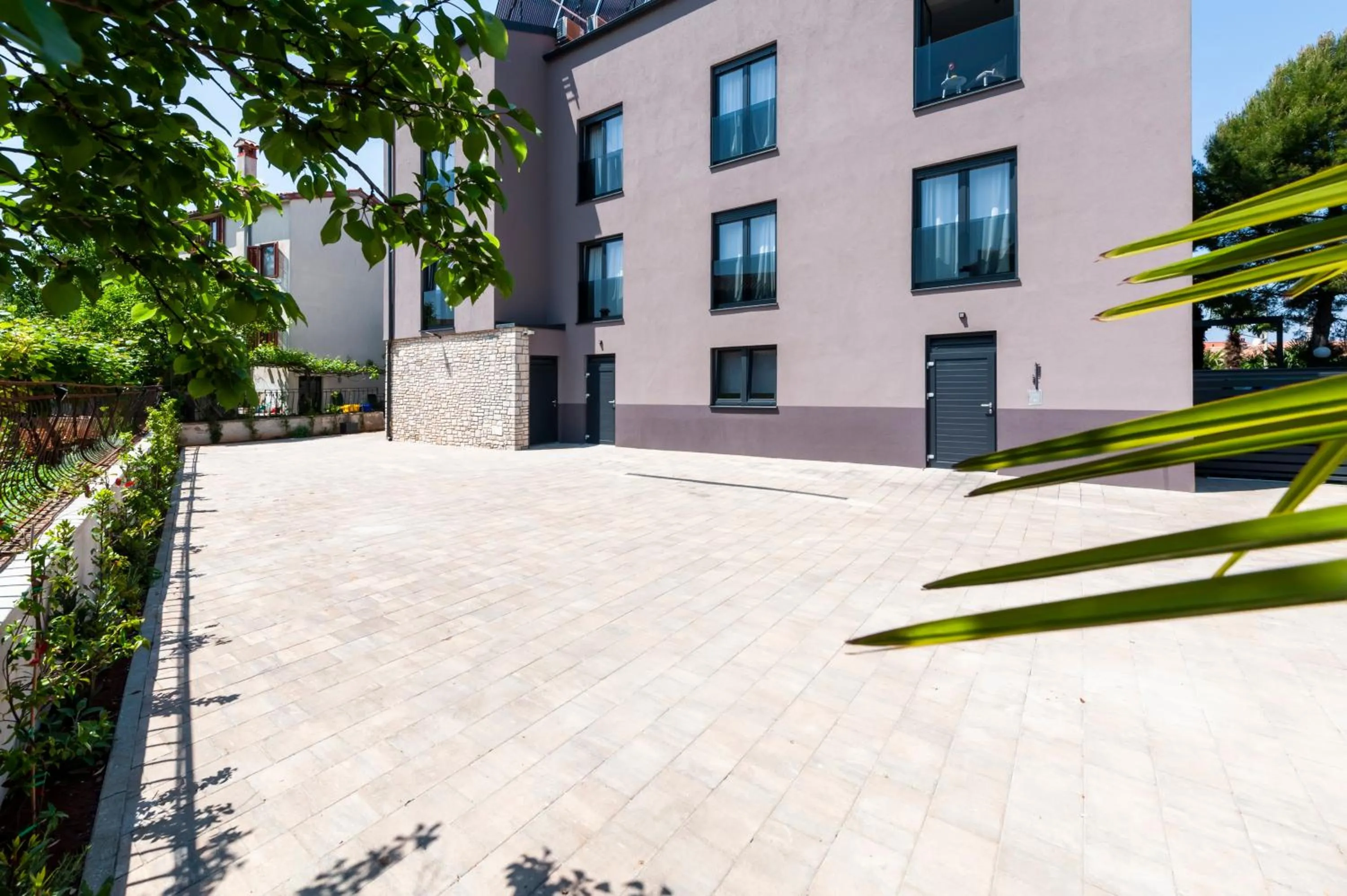 Property building in Boutique Residence Arion