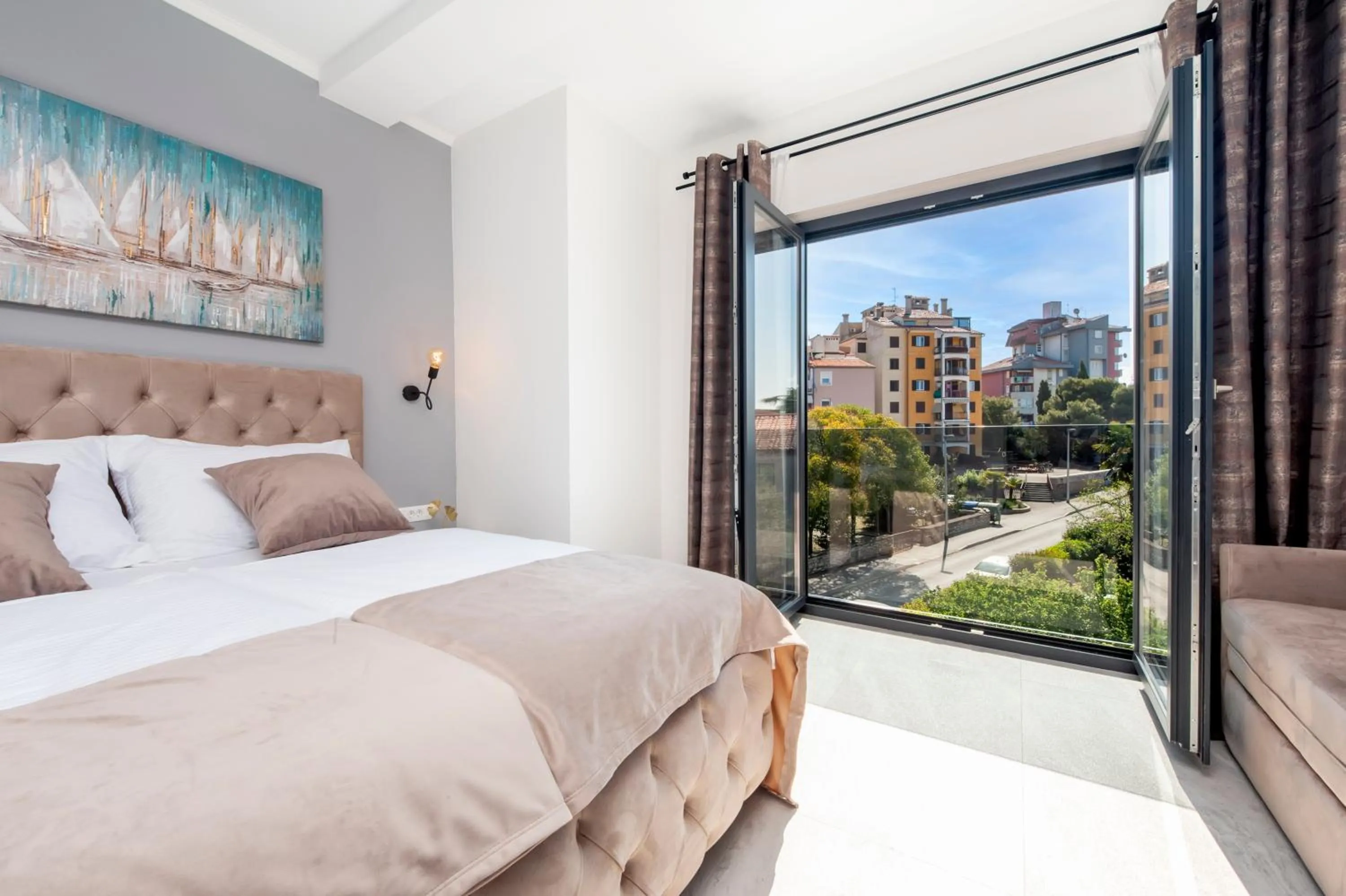 Nearby landmark, Bed in Boutique Residence Arion