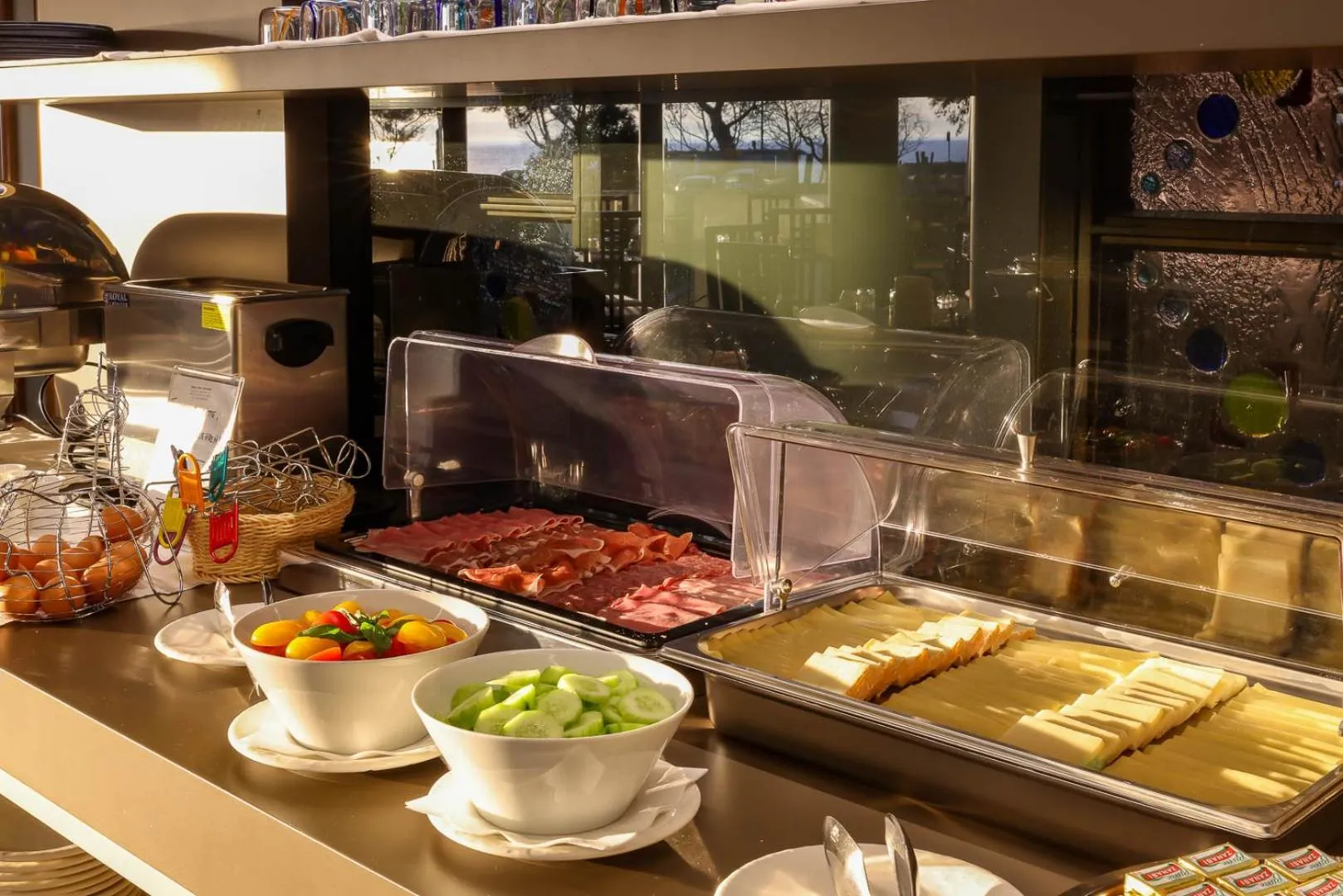 Food and drinks in Alevic Hotel Sirmione