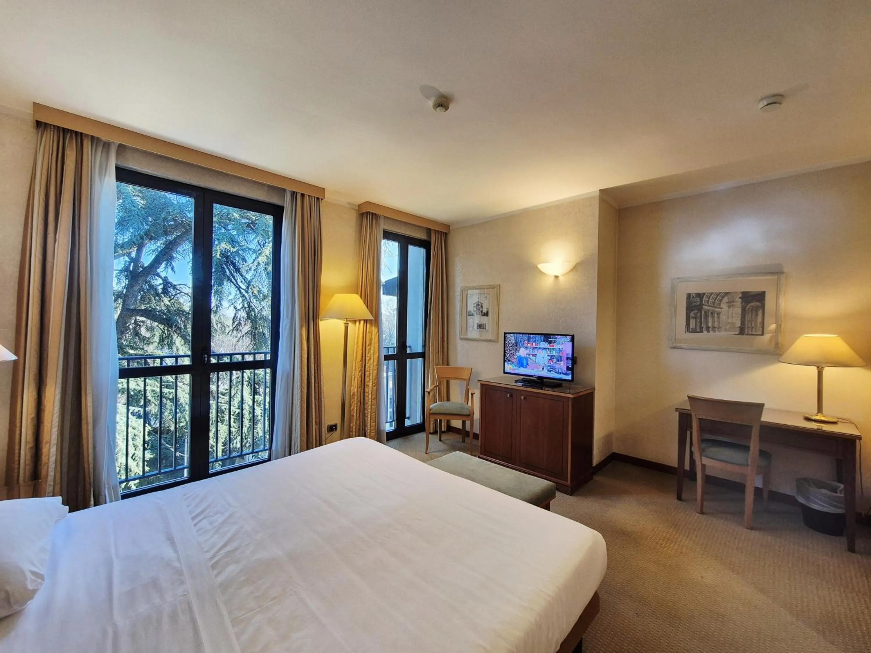 Bed in Hotel Excelsior Magenta