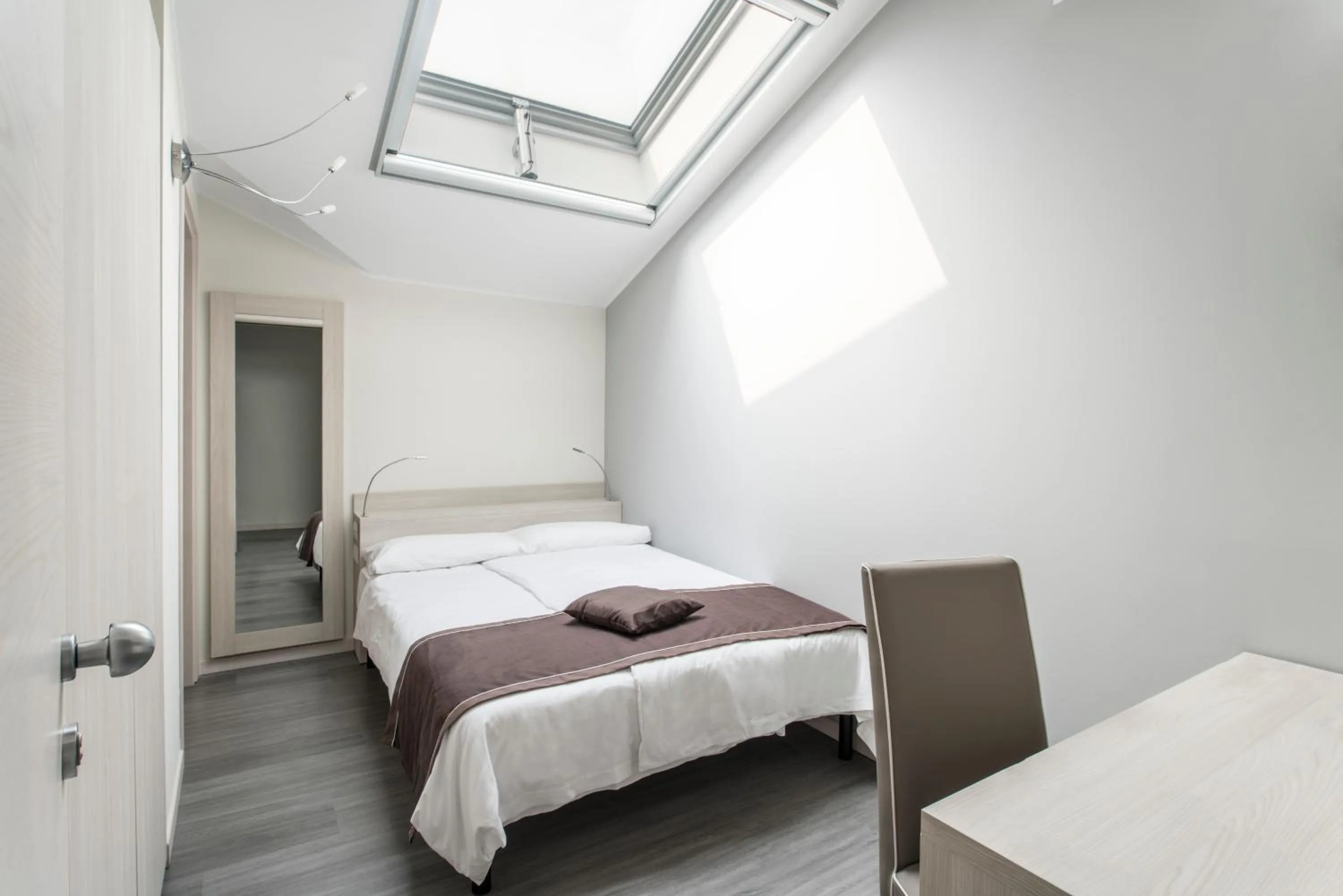 Photo of the whole room, Bed in Hotel Dogana