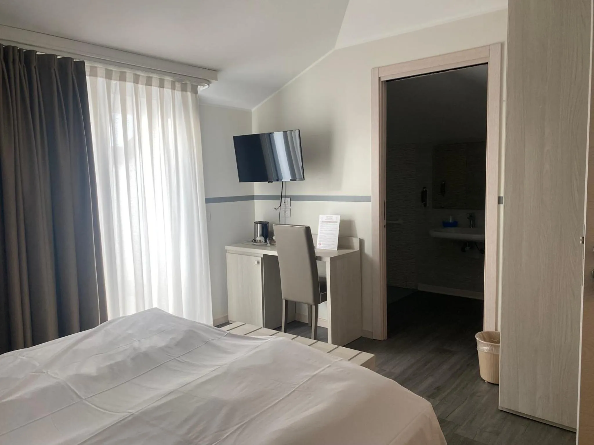 Bedroom, Bed in Hotel Dogana