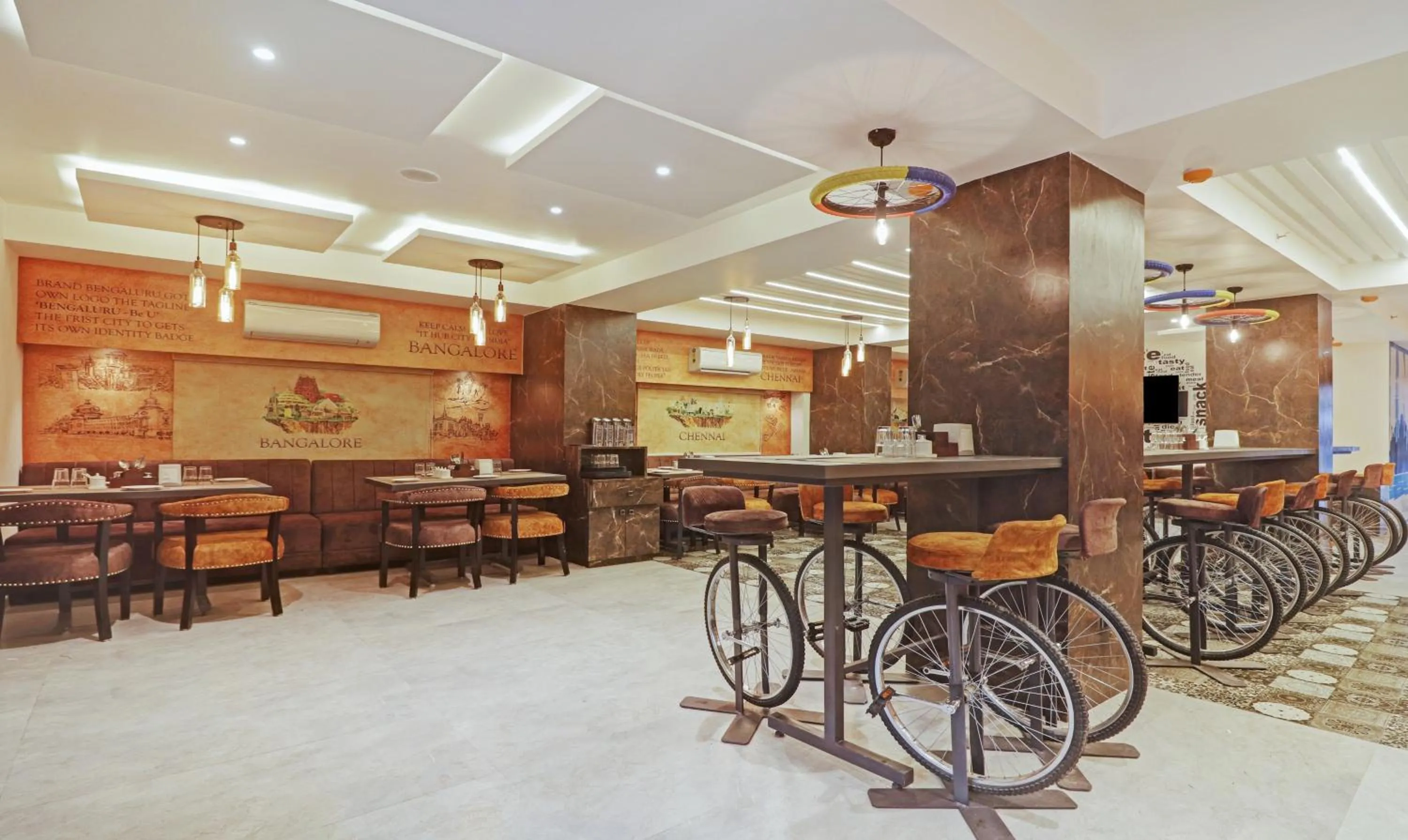 Restaurant/places to eat in Treebo Premium Seven Lake View