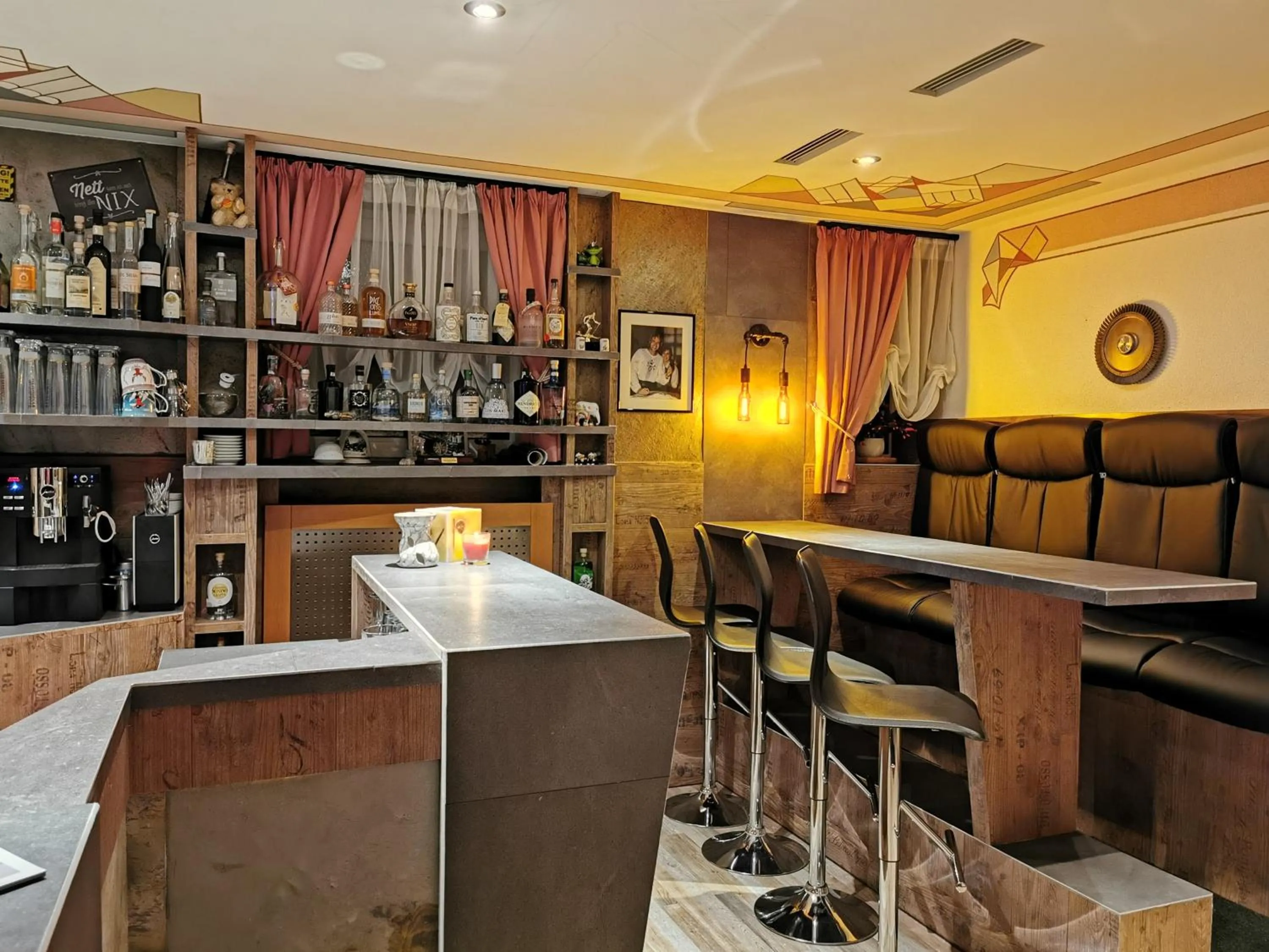 Restaurant/places to eat in Hotel Akelei