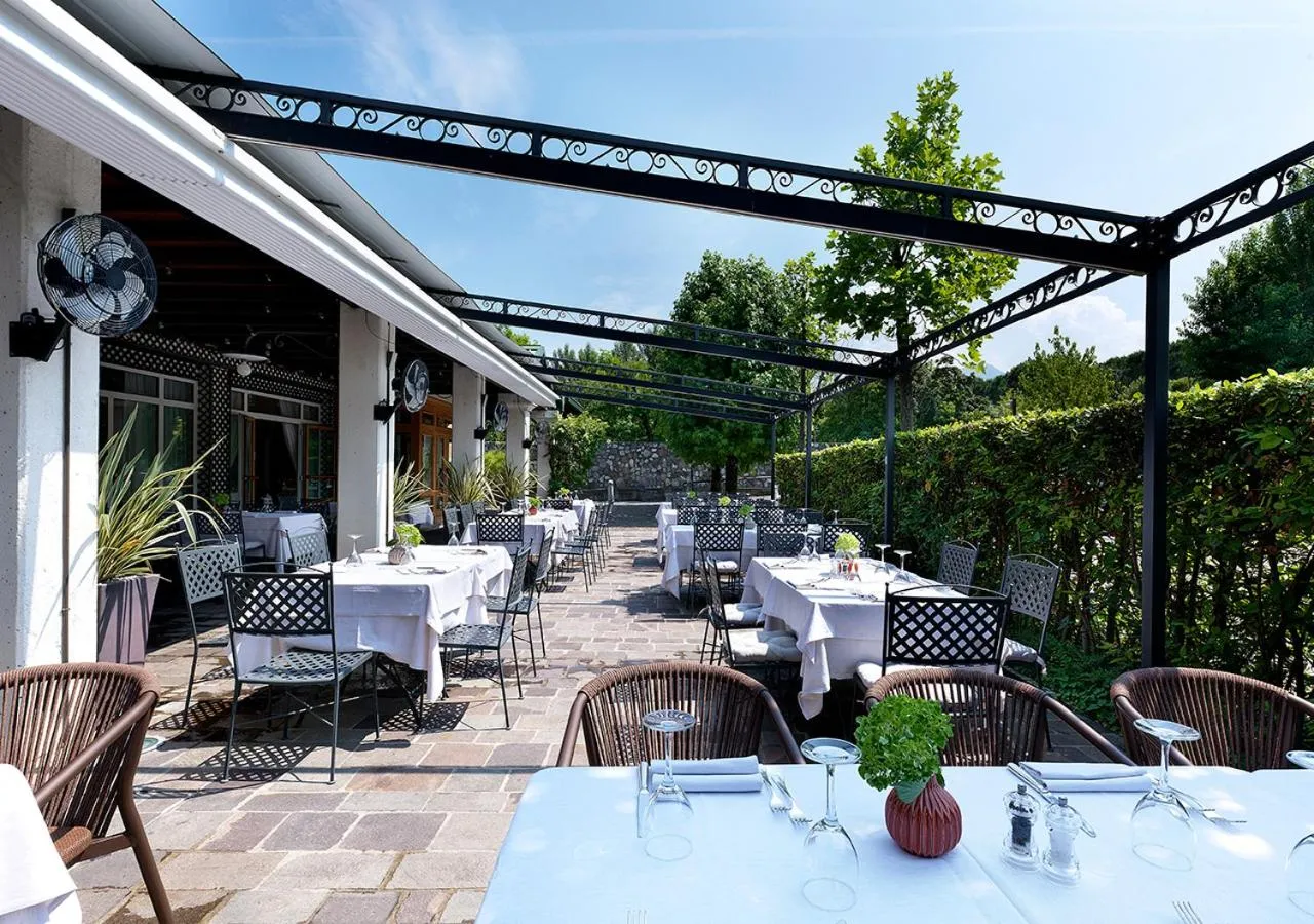 Balcony/Terrace in Iseo Lago Hotel