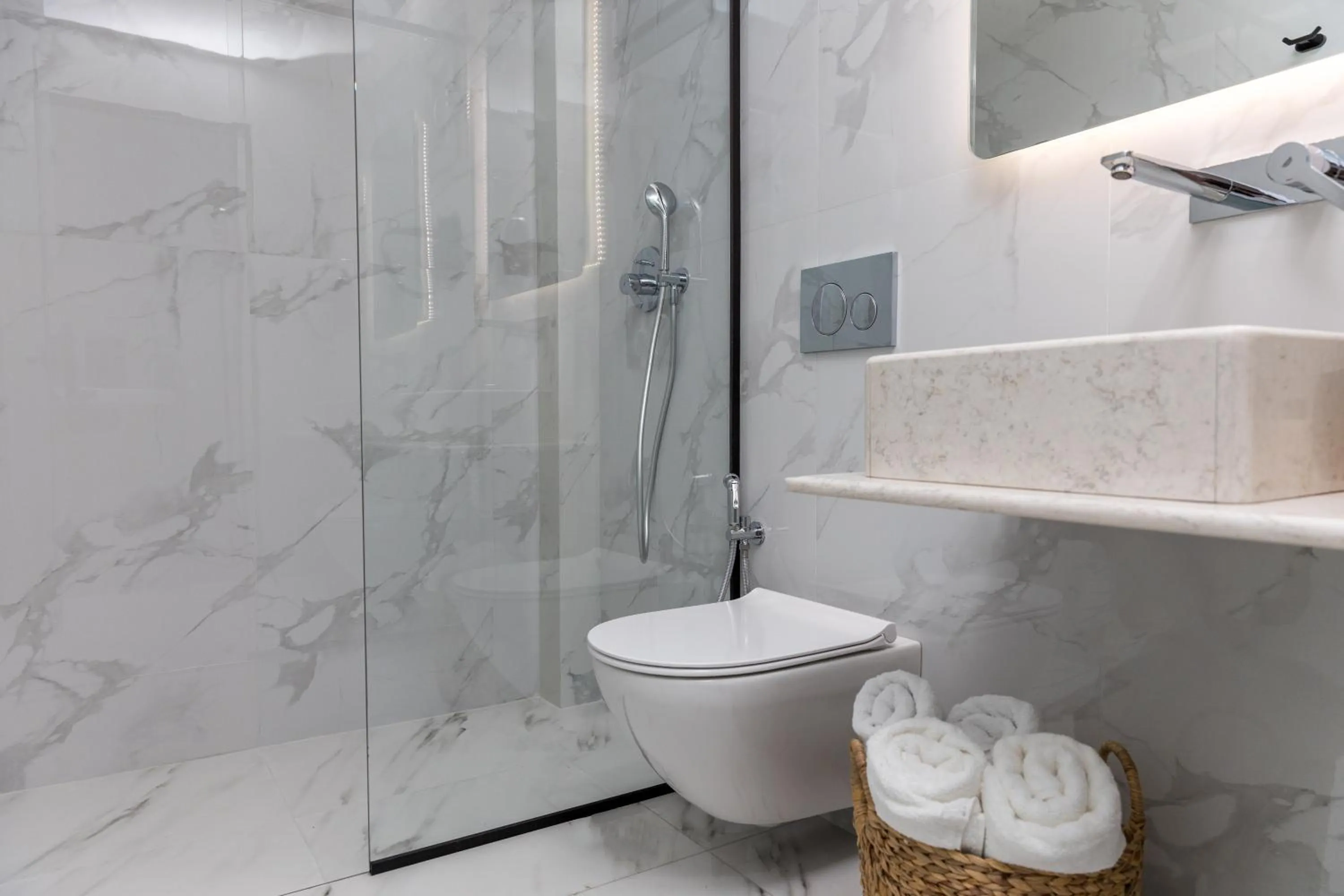 Bathroom in Alenor City Hotel