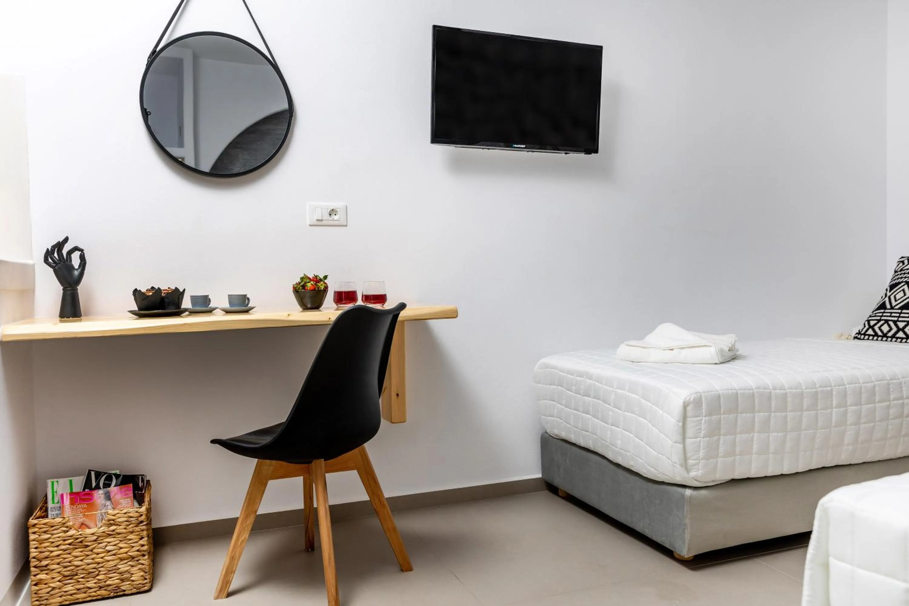 Bed in Alenor City Hotel