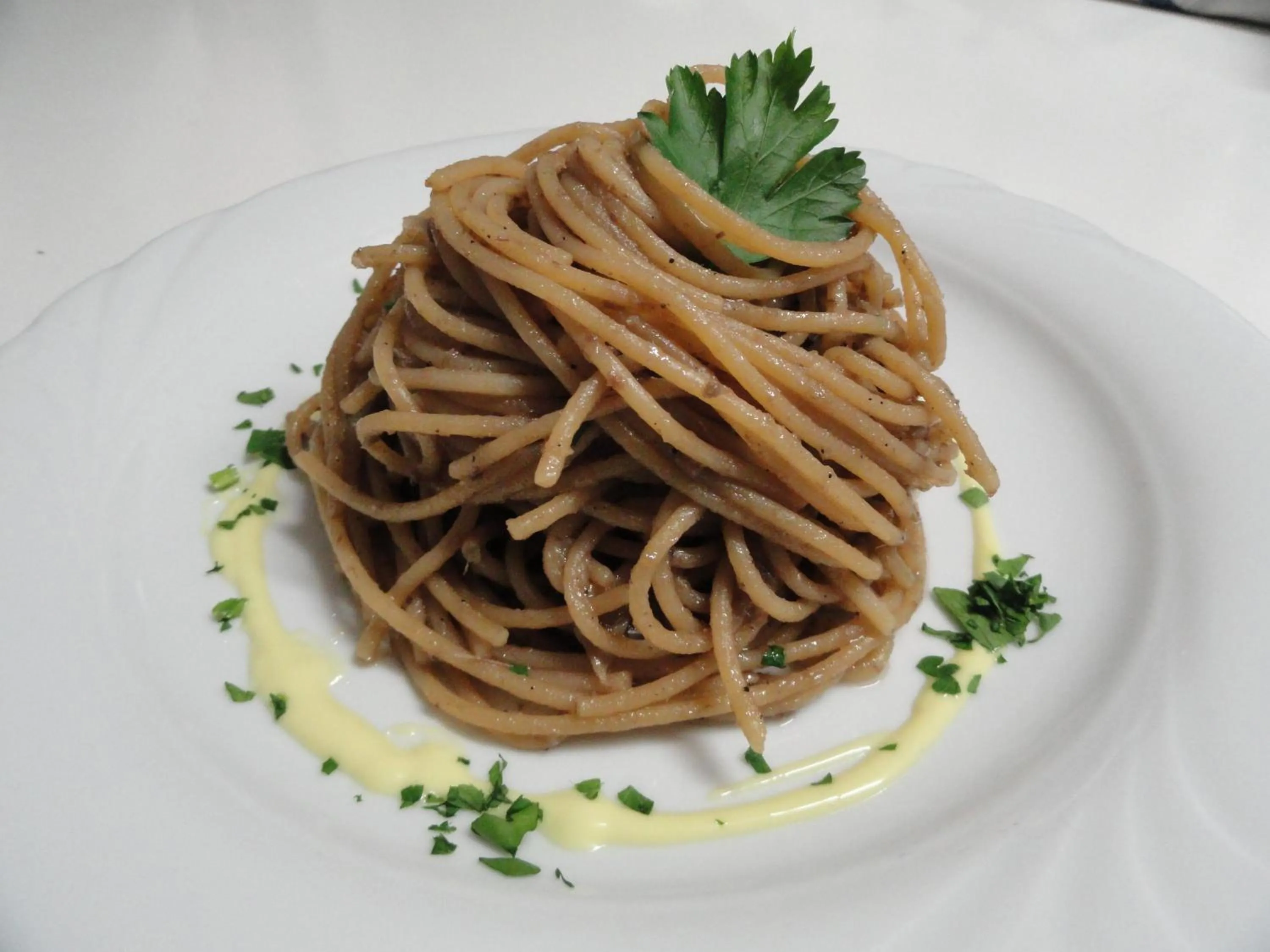 Restaurant/places to eat in Albergo Ristorante Fratte