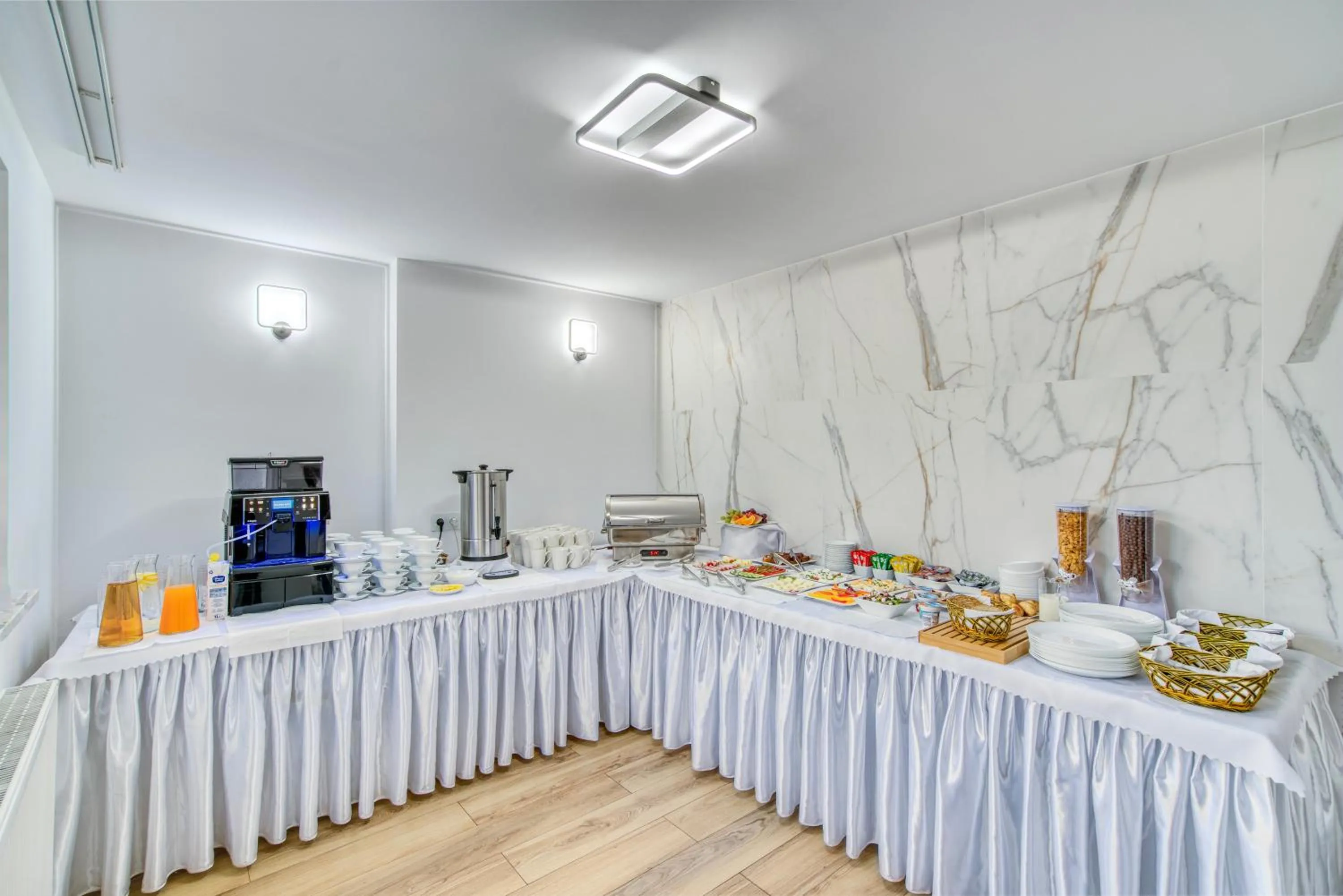 Breakfast in Acodomo Apartamenty