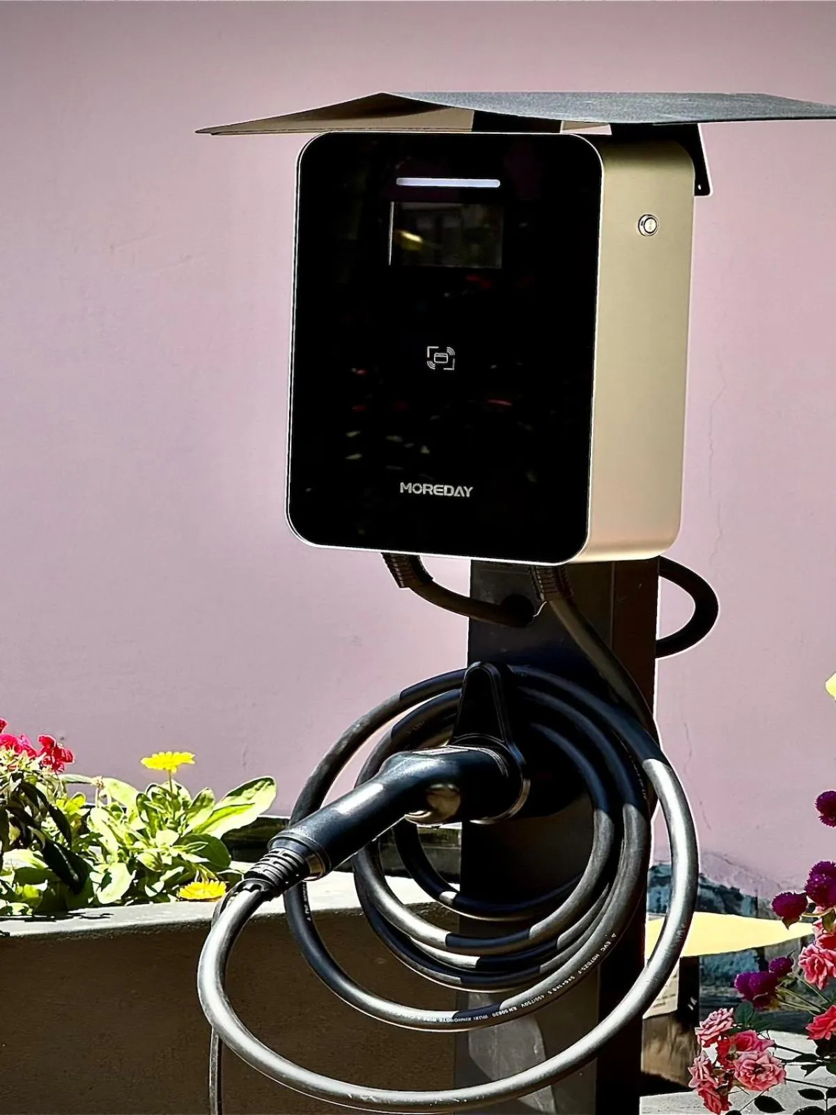 Parking in La Vista EcoHouse