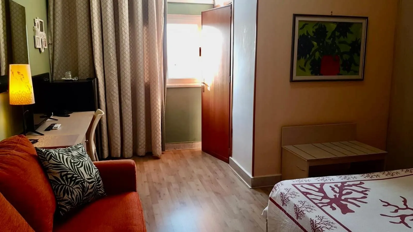 Other, Bed in Hotel Libertà