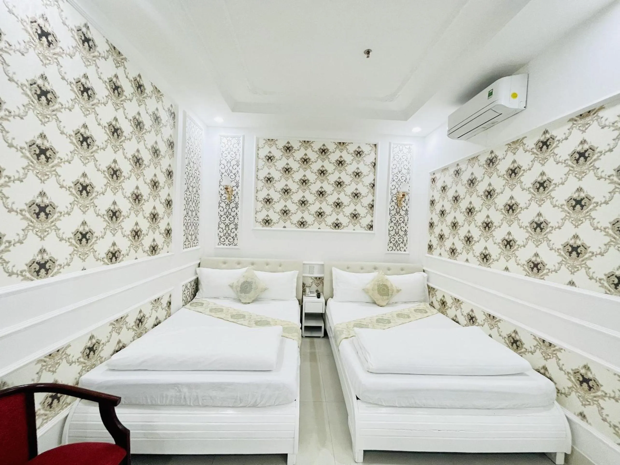 Bed in Linh Phuong 6 Hotel