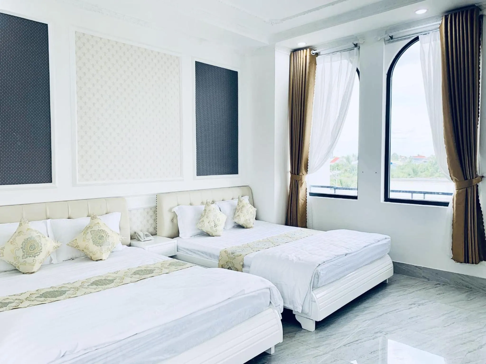 City view, Bed in Linh Phuong 6 Hotel