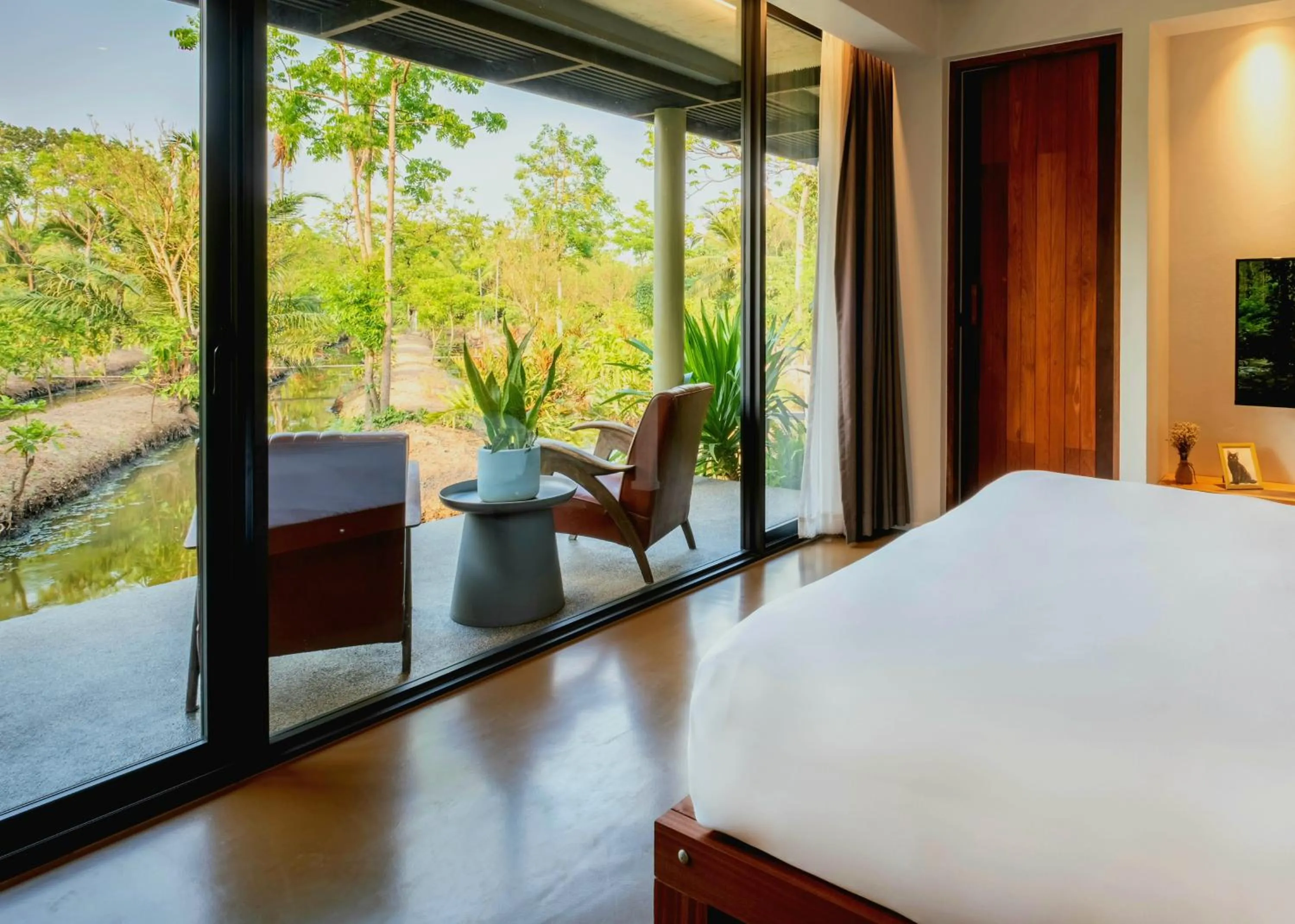 View (from property/room), Bed in Coconut Lane Bangkok