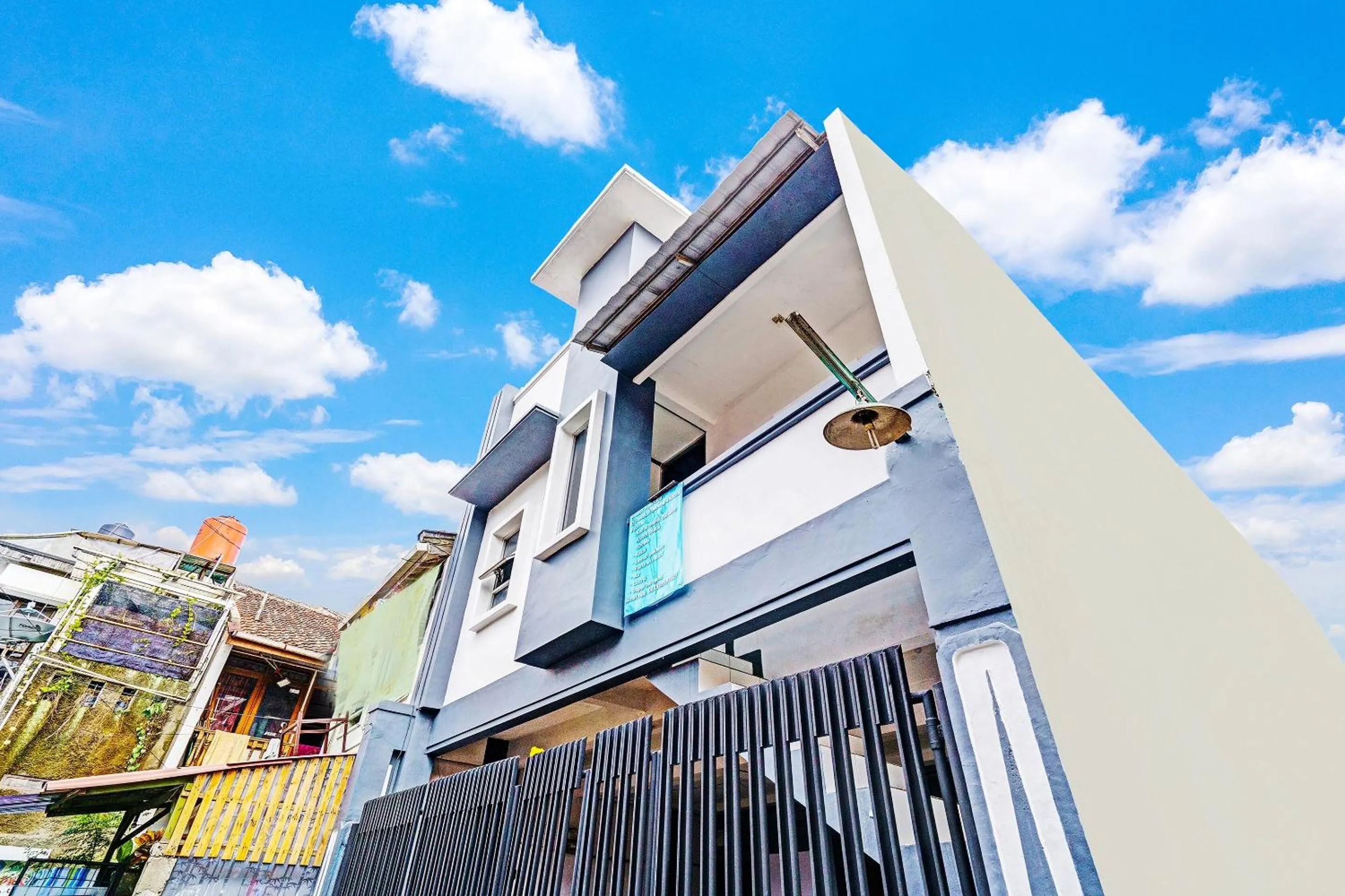 Facade/entrance in SPOT ON 91190 Pondok Bijaksana