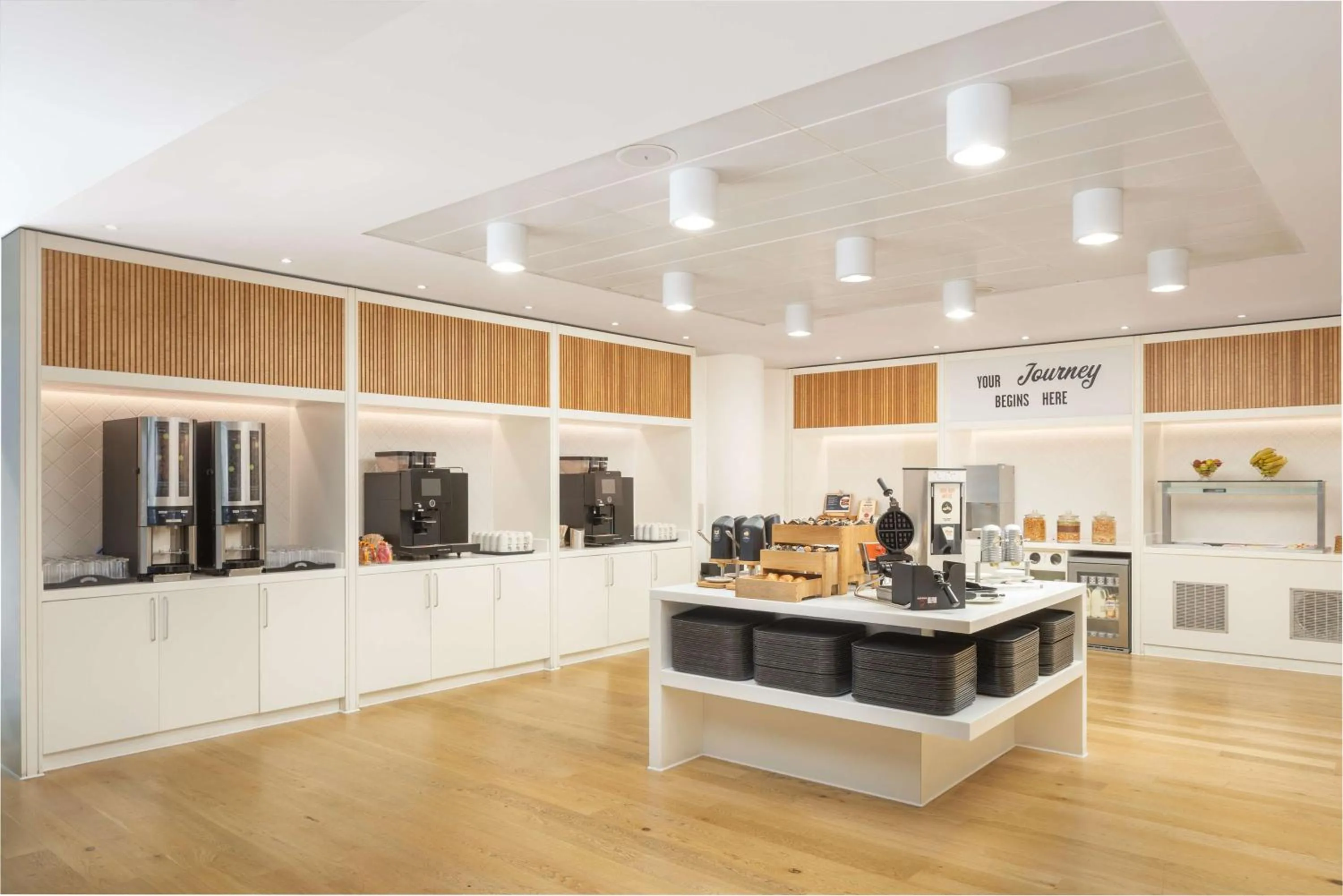 Breakfast in Hampton by Hilton London Gatwick Airport