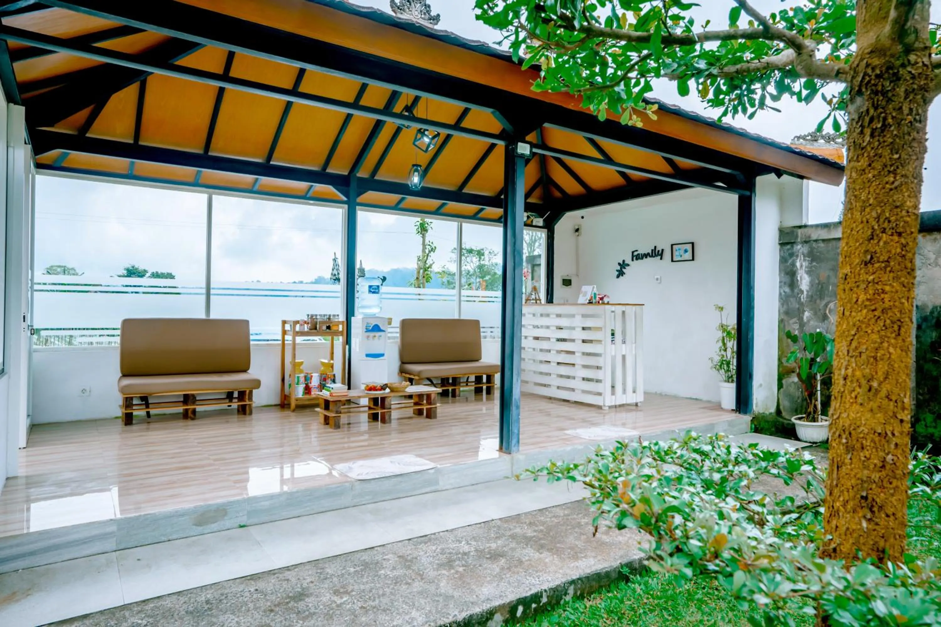 Seating area in Container Smart Stay CSS