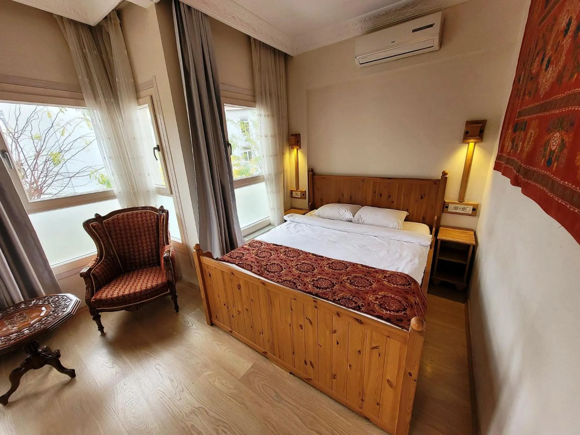 Bedroom, Bed in Masif House