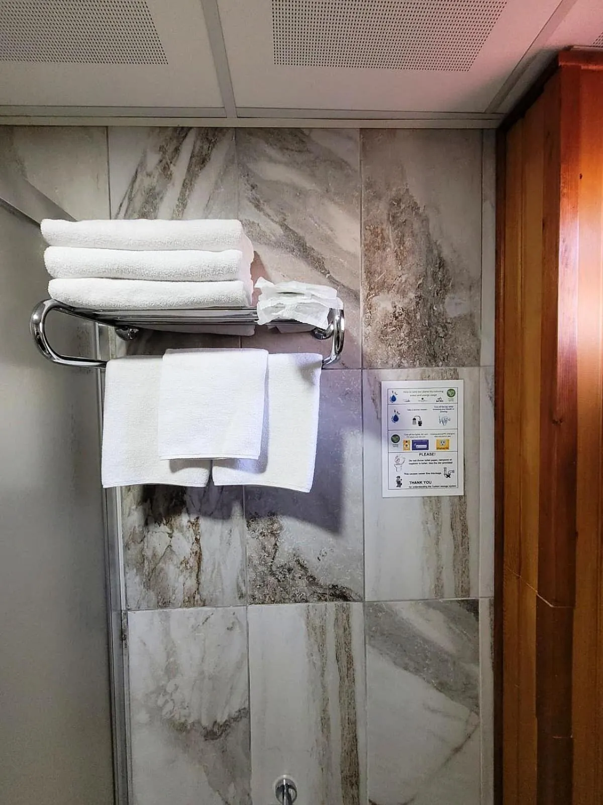 Bathroom in Masif House