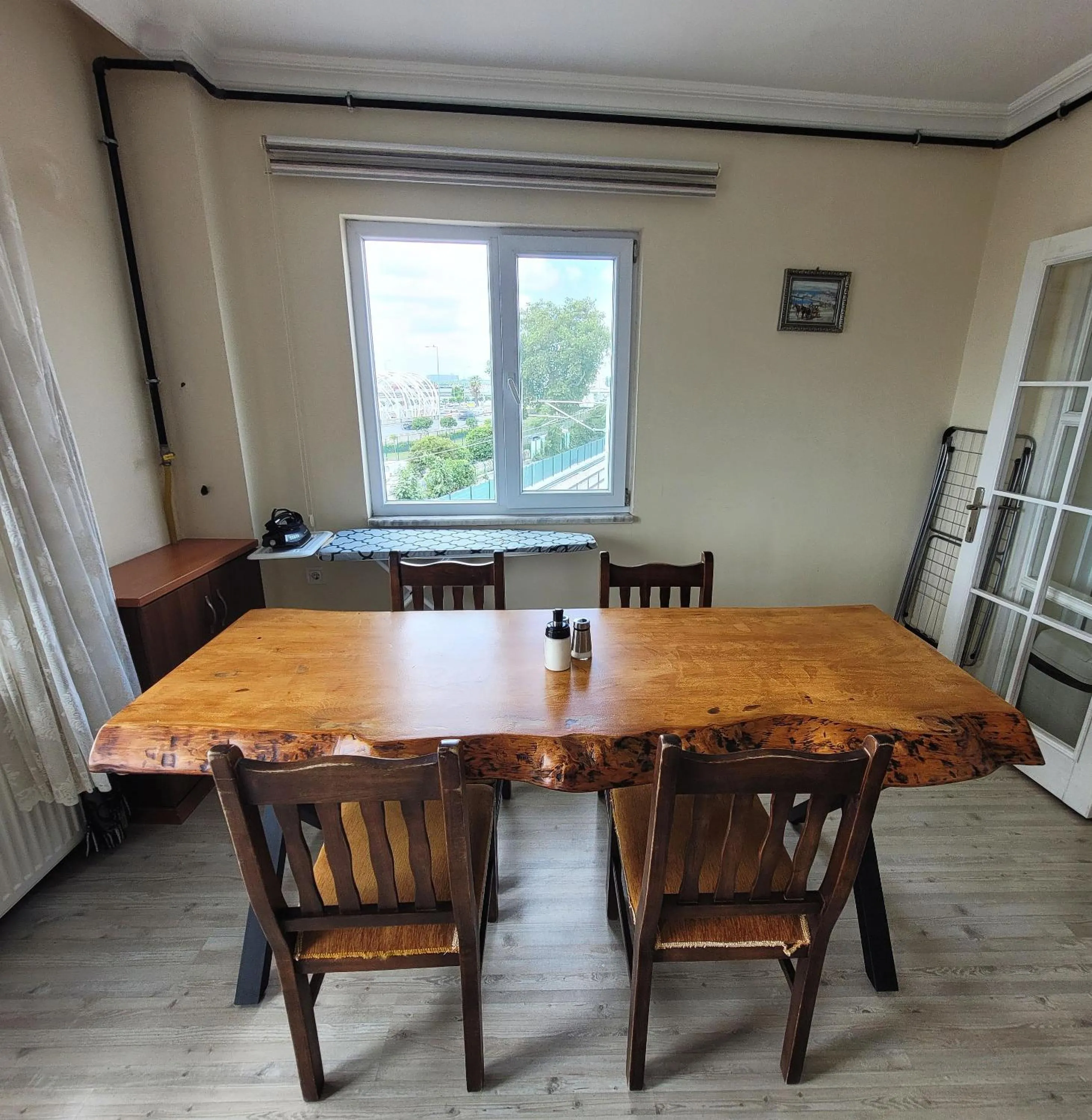 Dining area in Masif House