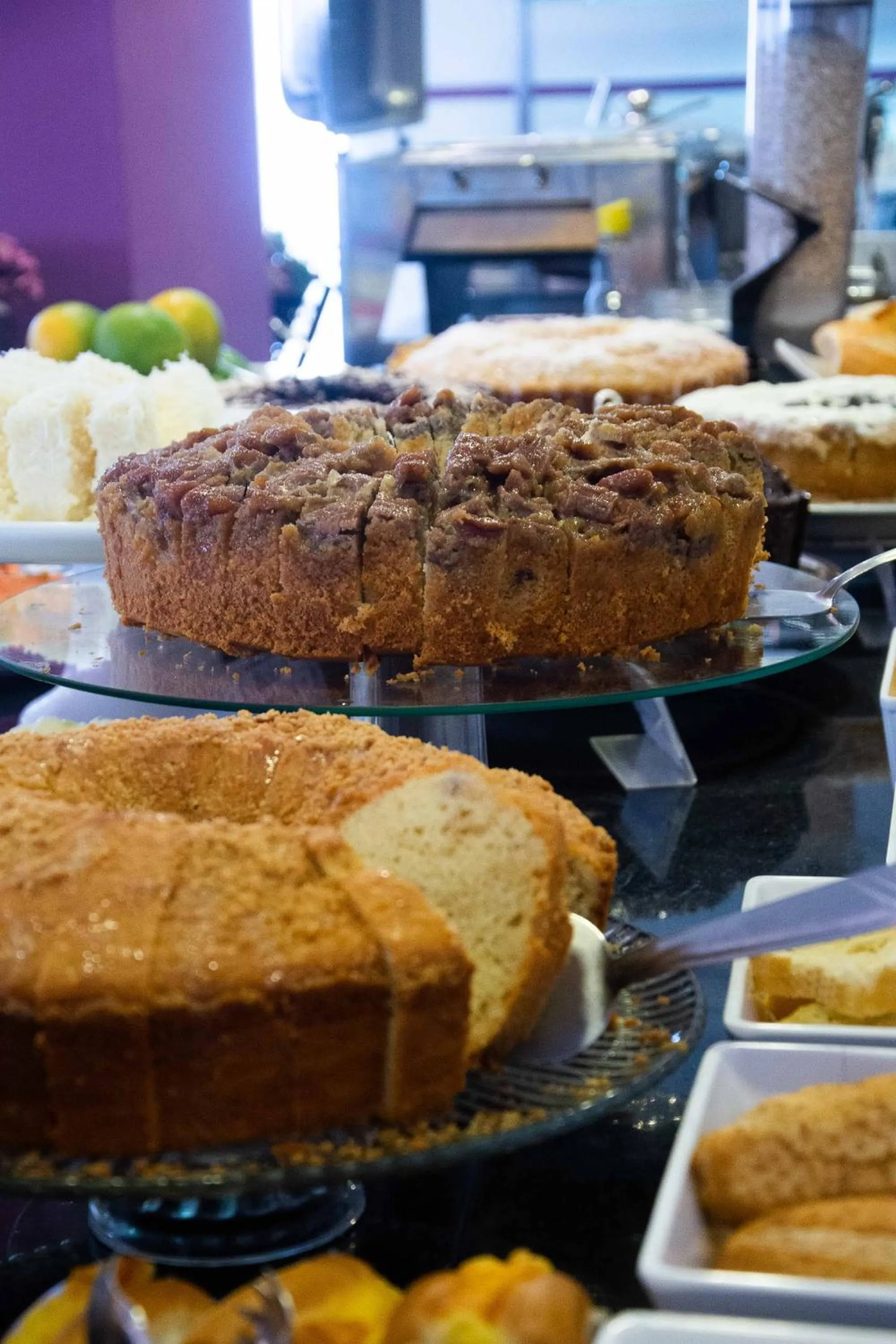 Food and drinks in Athos Hotel