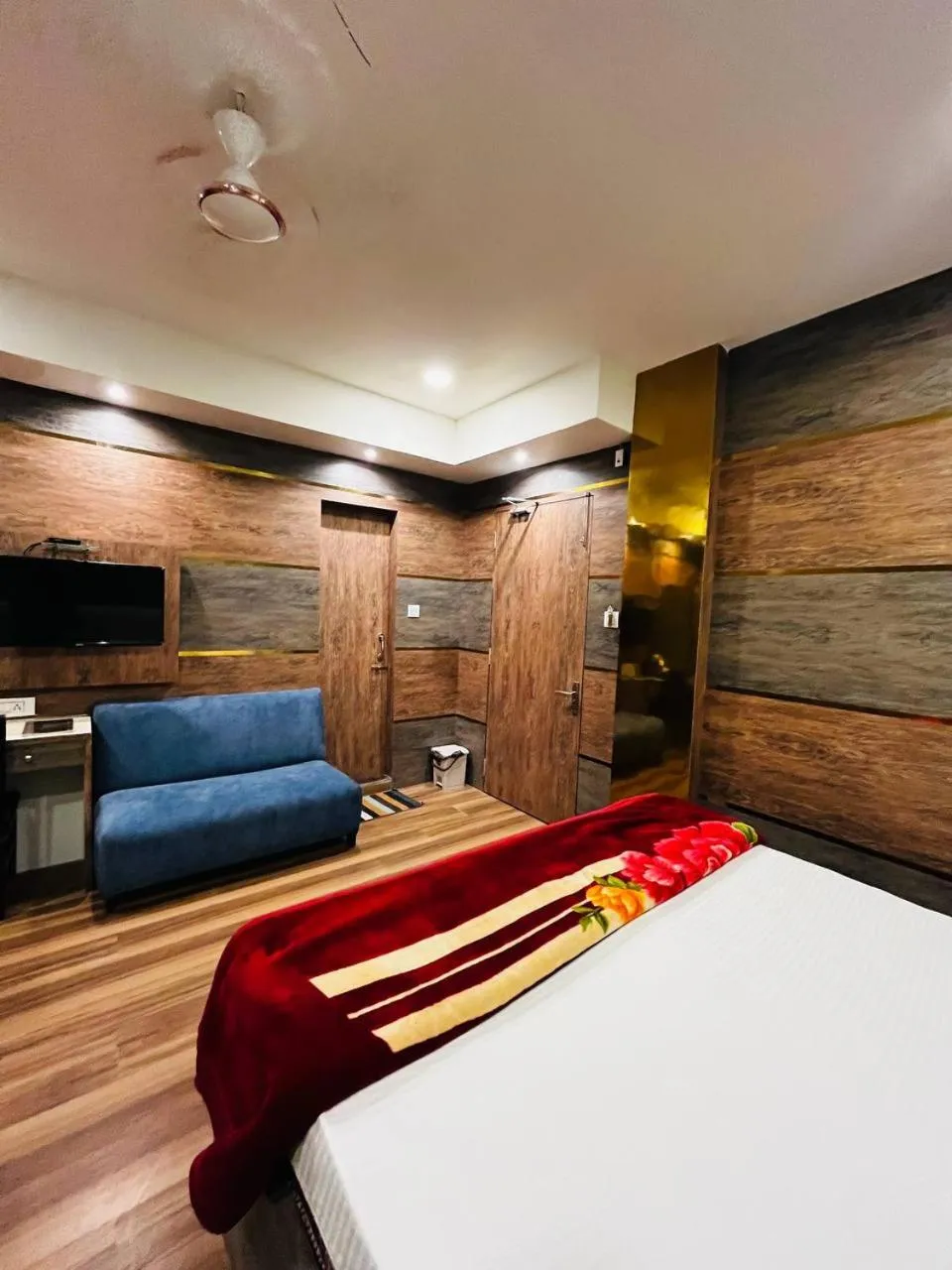 Photo of the whole room, Bed in Hotel Majestic