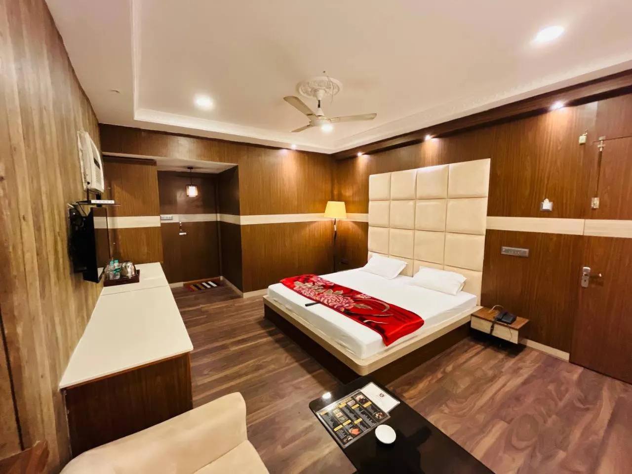 Bed in Hotel Majestic