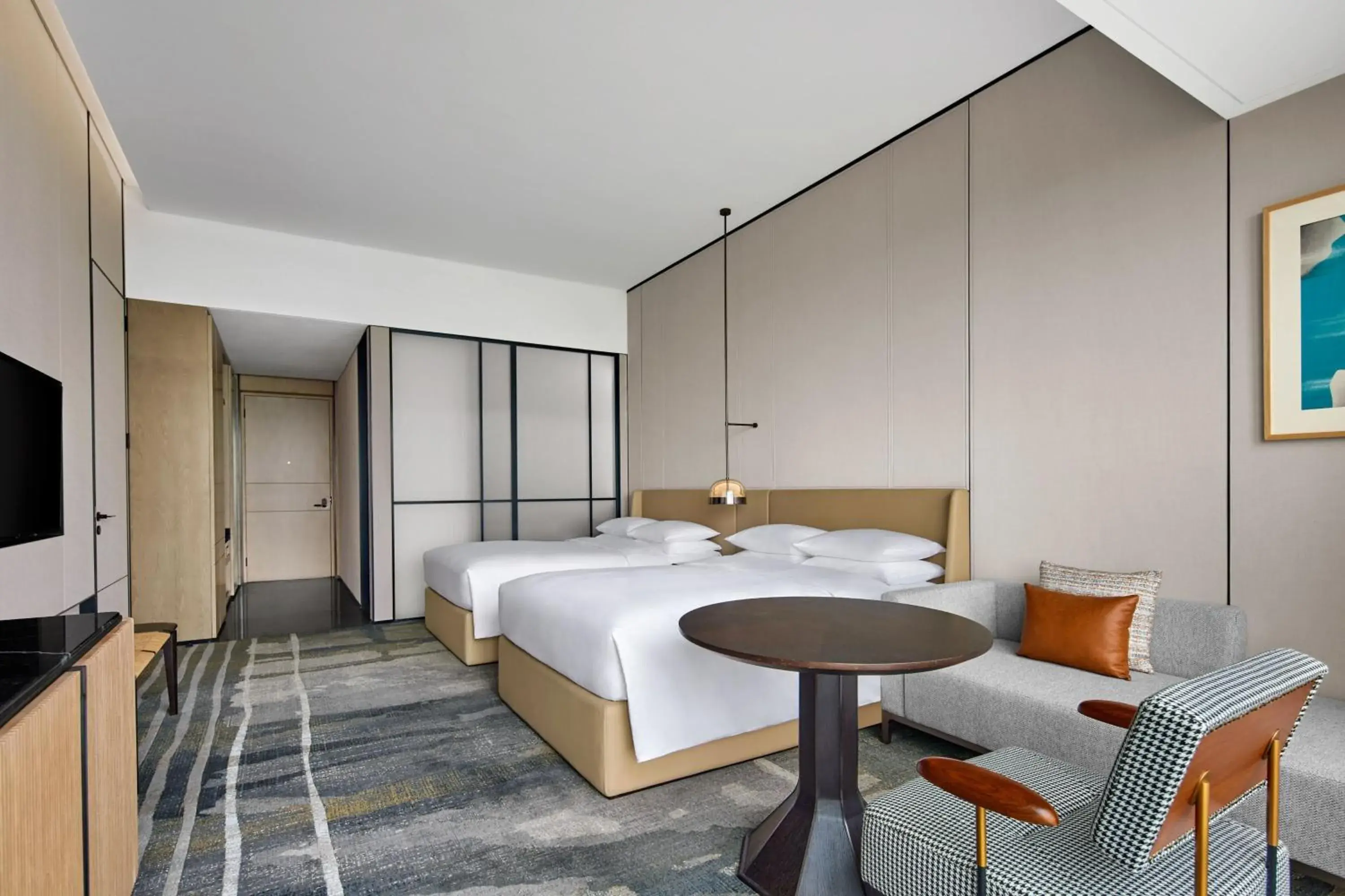 Deluxe Twin Room with City View in Sheraton Chengdu Pidu Deluxe Twin Room with City View in Sheraton Chengdu Pidu