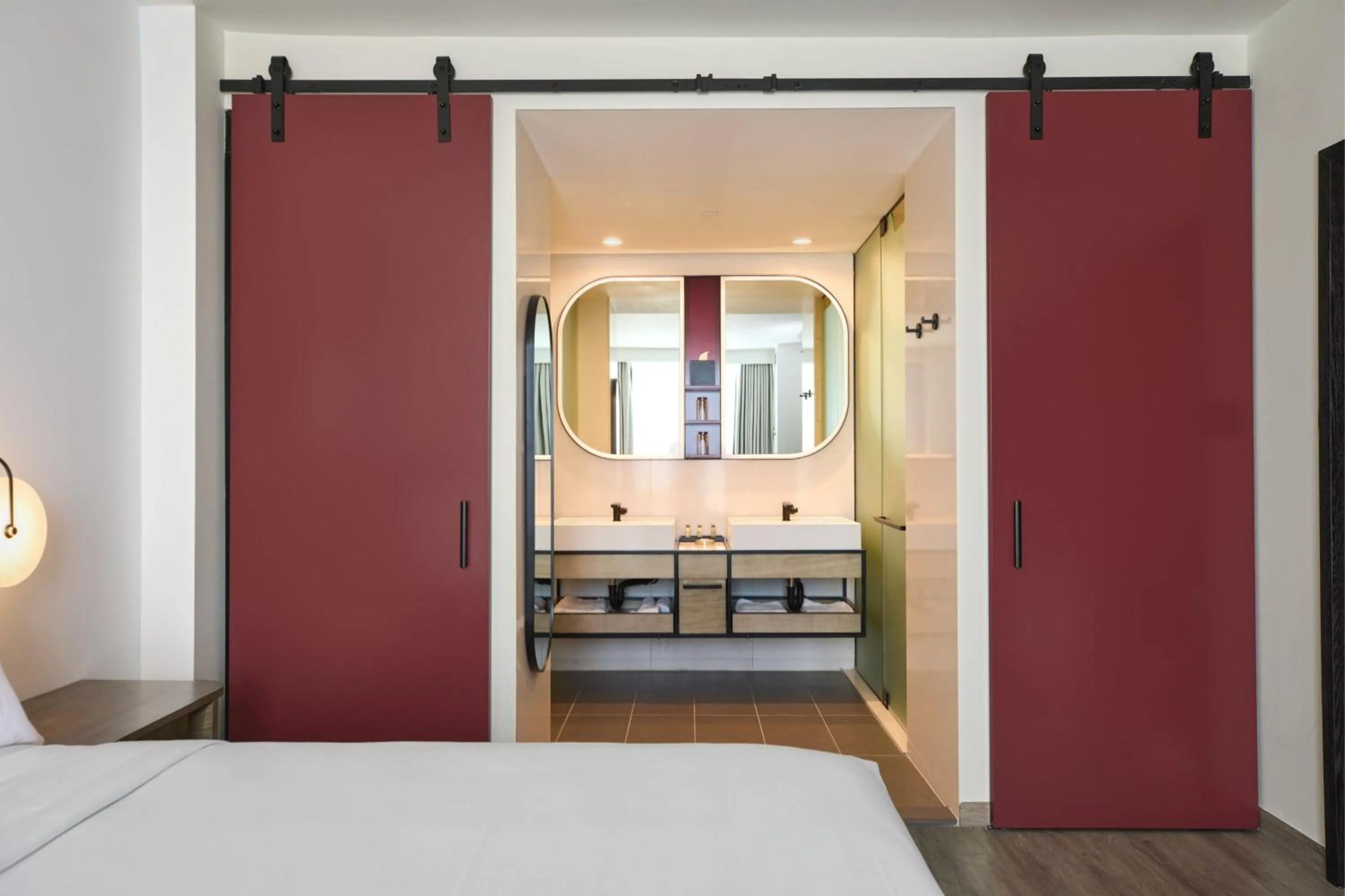 Bathroom, Bed in Renaissance New York Flushing Hotel at Tangram