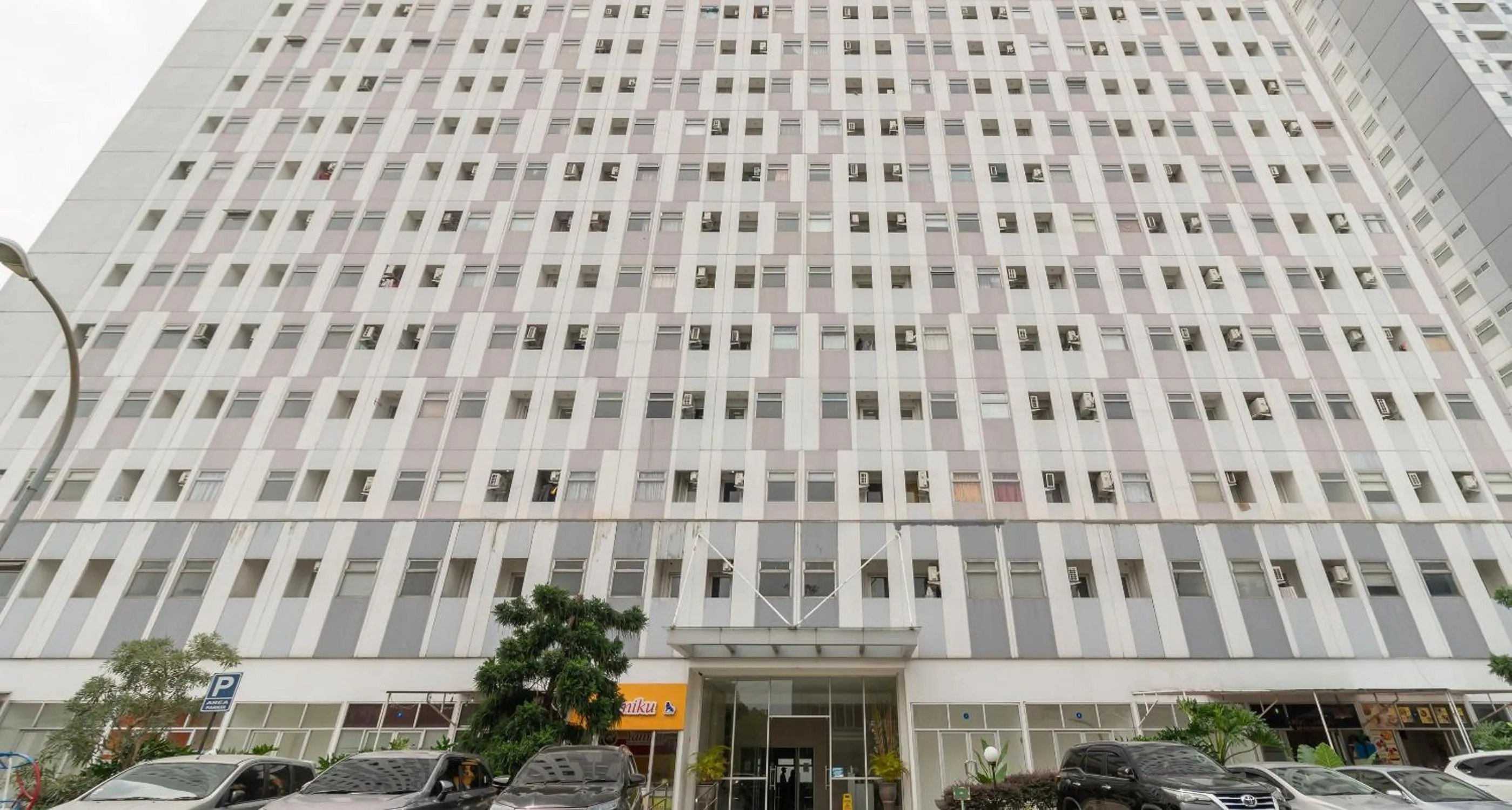 RedLiving Apartemen Gunung Putri - SIROOMS