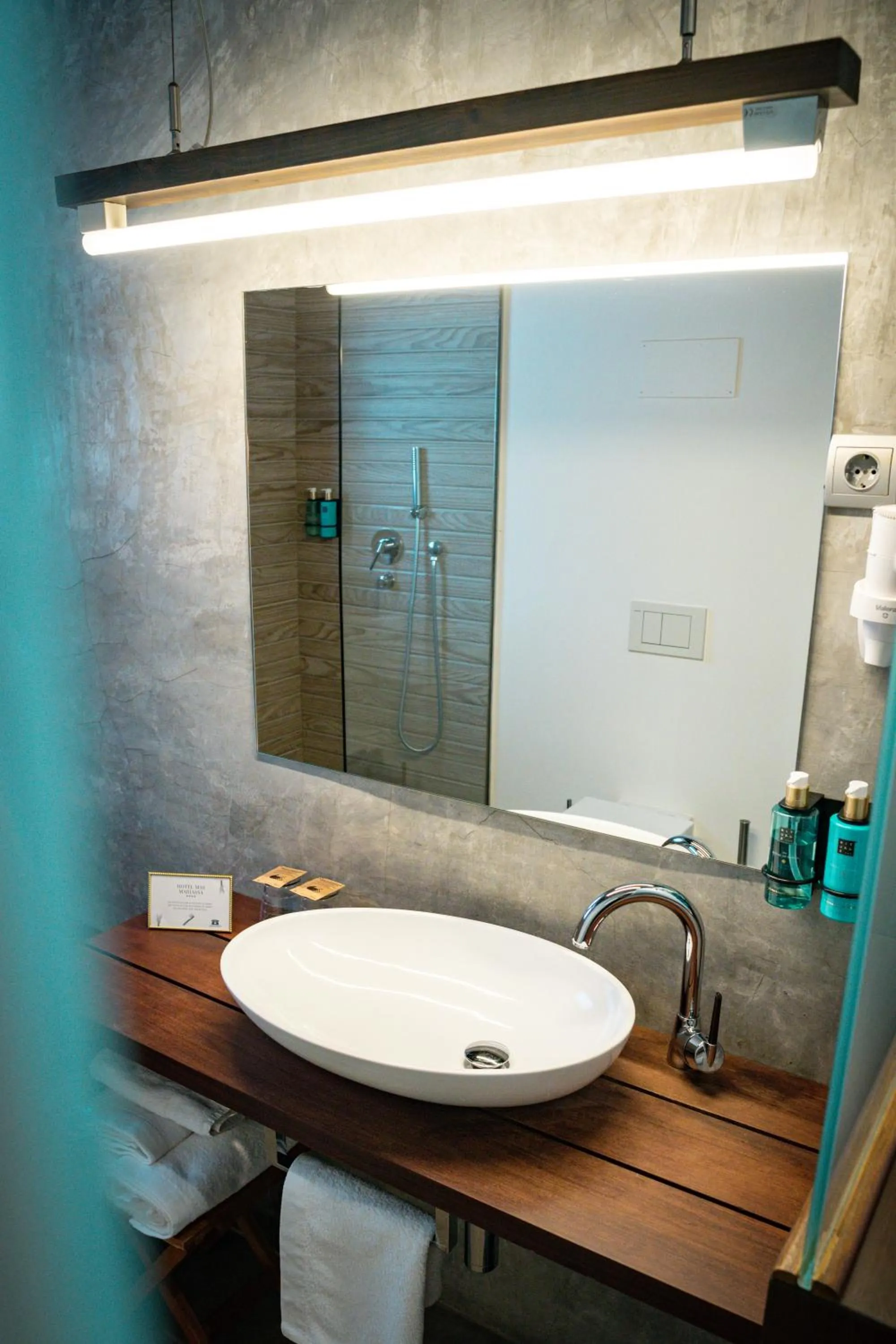 Bathroom in Hotel Mas Mariassa