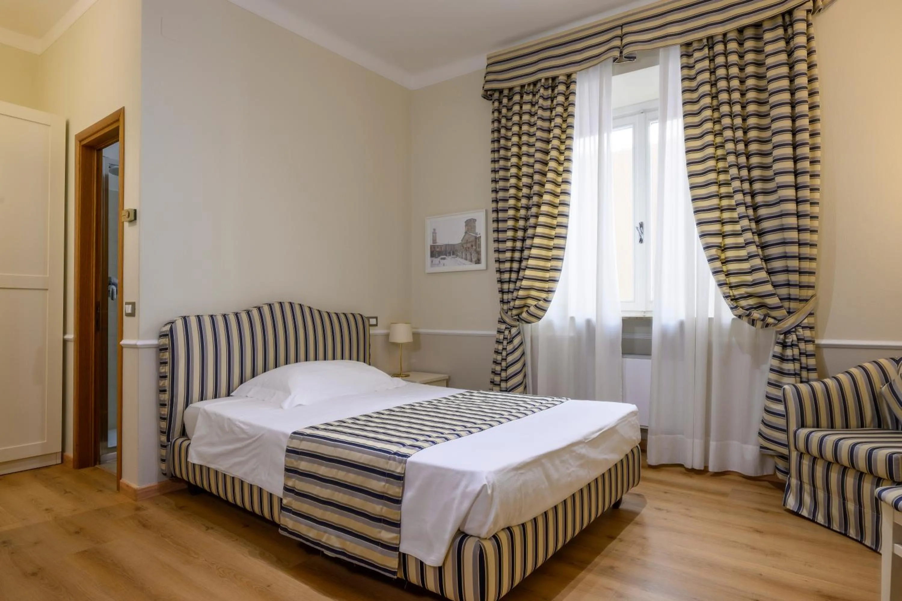 Bed in Albergo Reggio