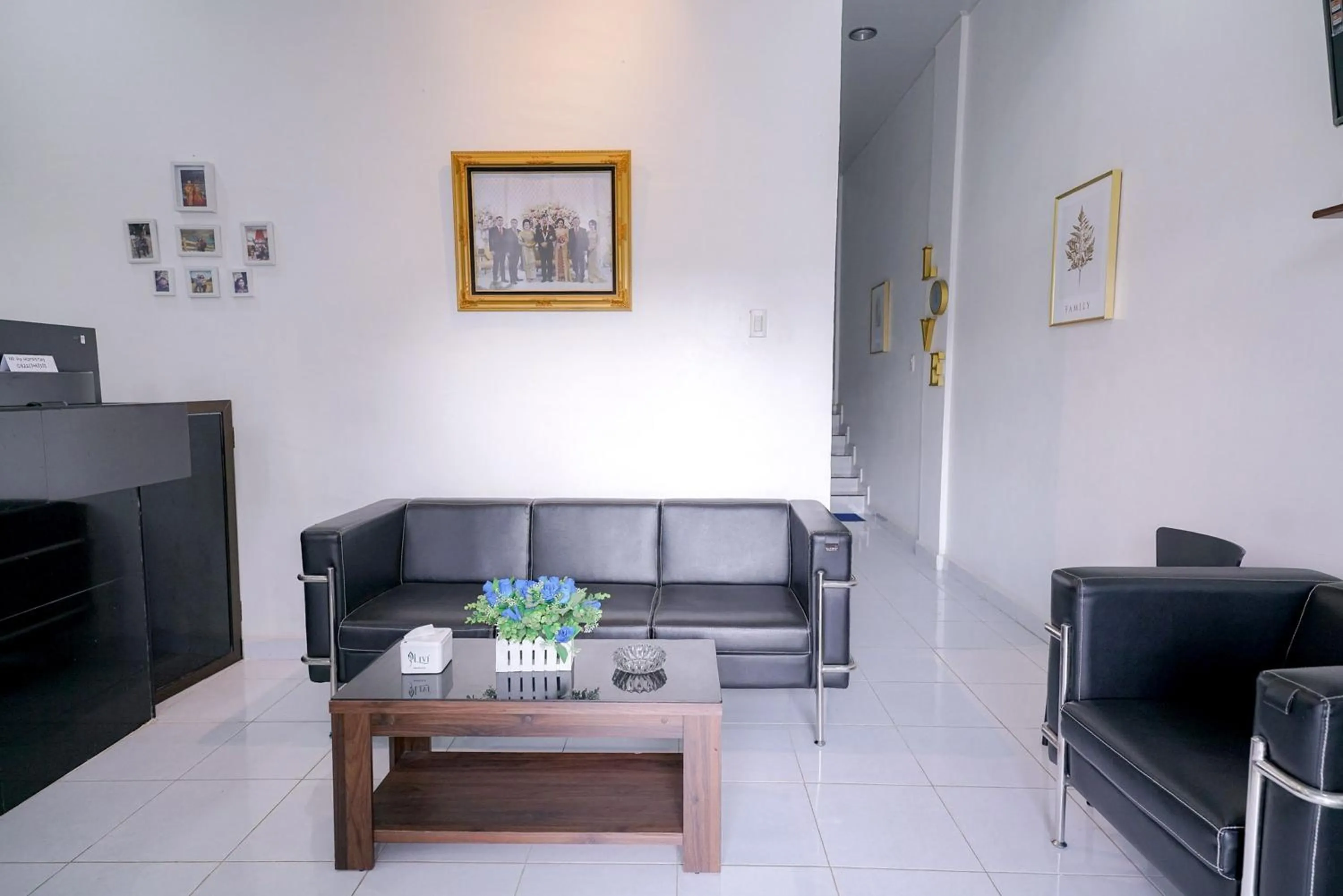 Lobby or reception in RedDoorz near Pantai Pandan Sibolga