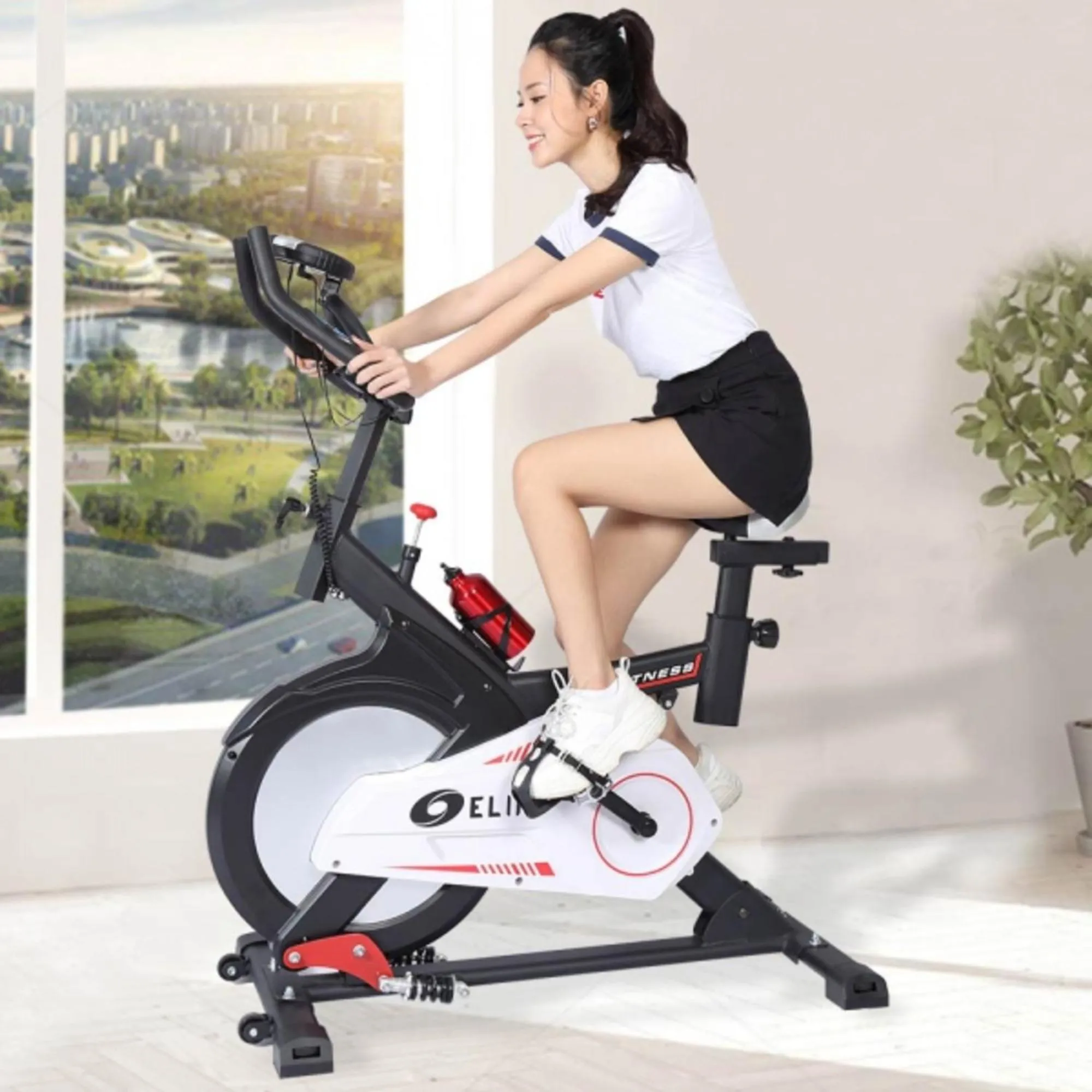 Fitness centre/facilities in Hai Trieu Hotel