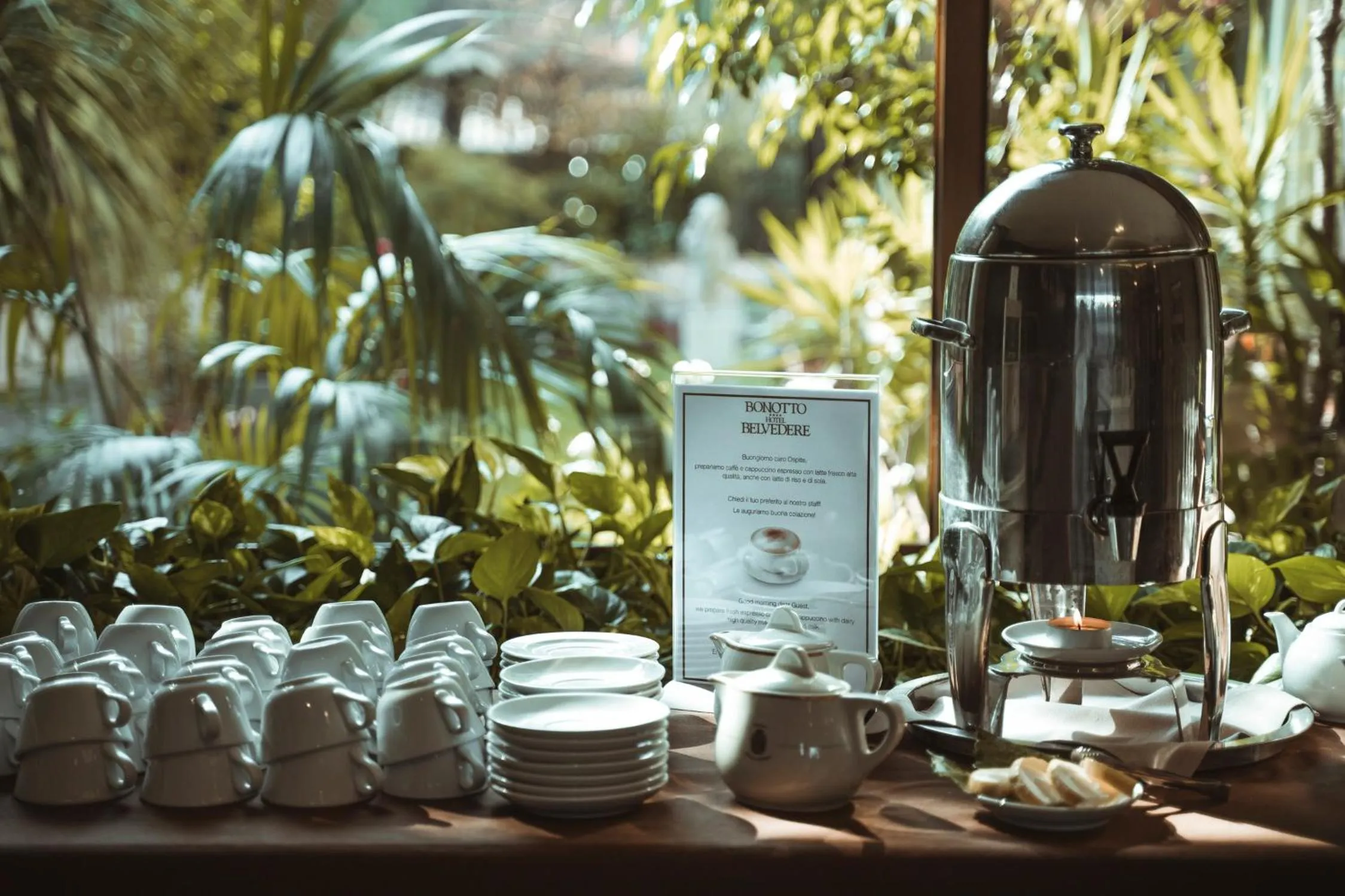 Buffet breakfast in Bonotto Hotel Belvedere