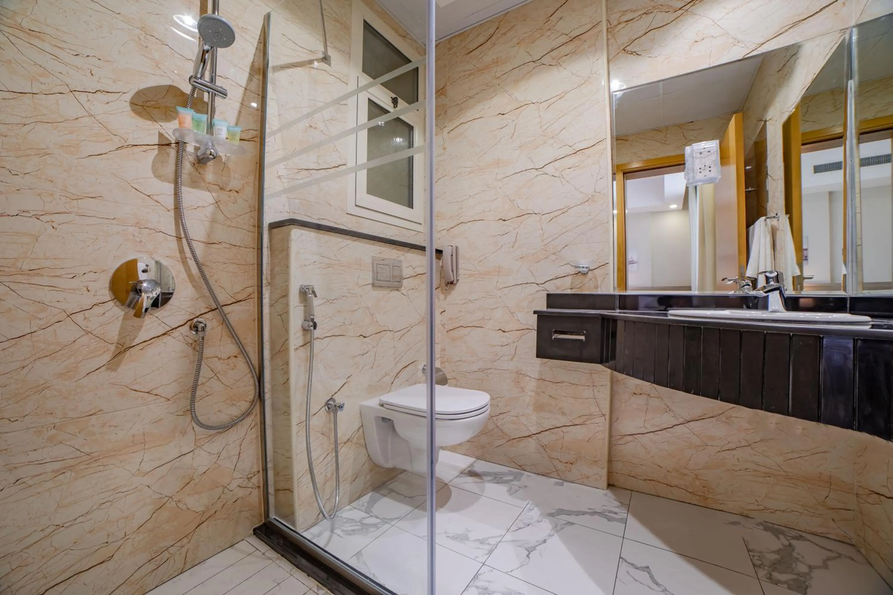 Bathroom in Platinum Coast Hotel Apartments