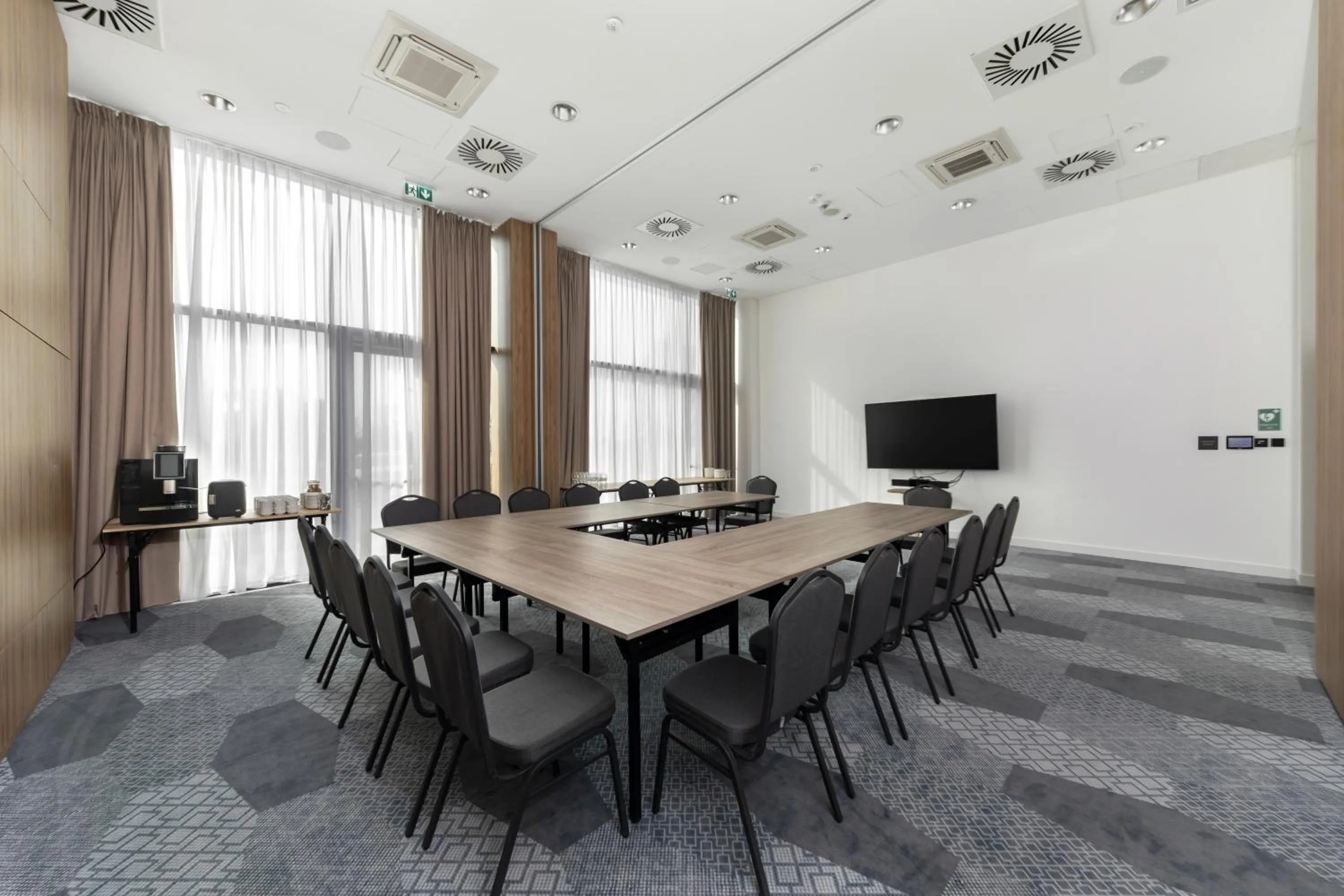 Hampton By Hilton Poznan Swarzedz