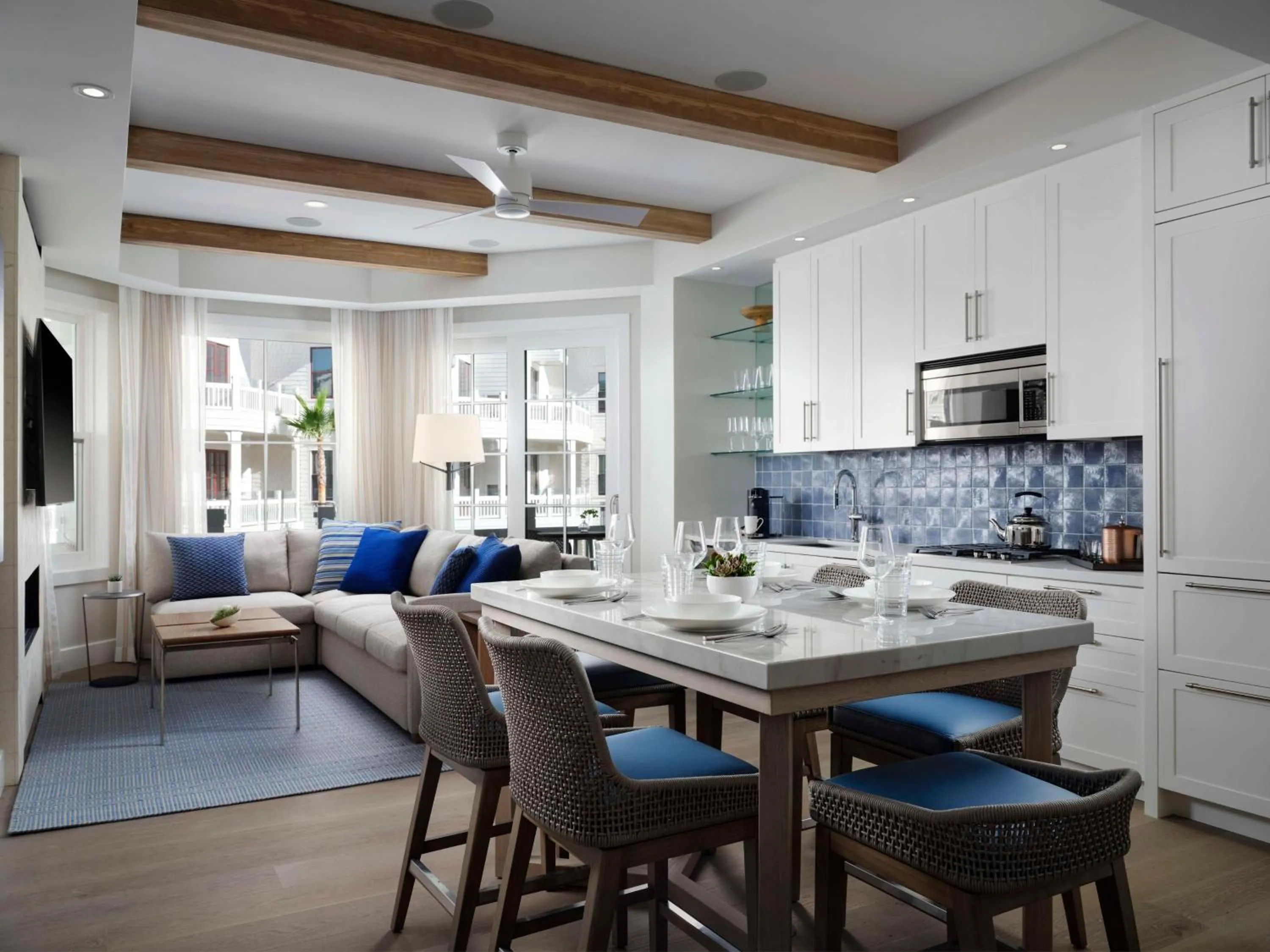 Living room in Shore House at The Del, LXR Hotels & Resorts