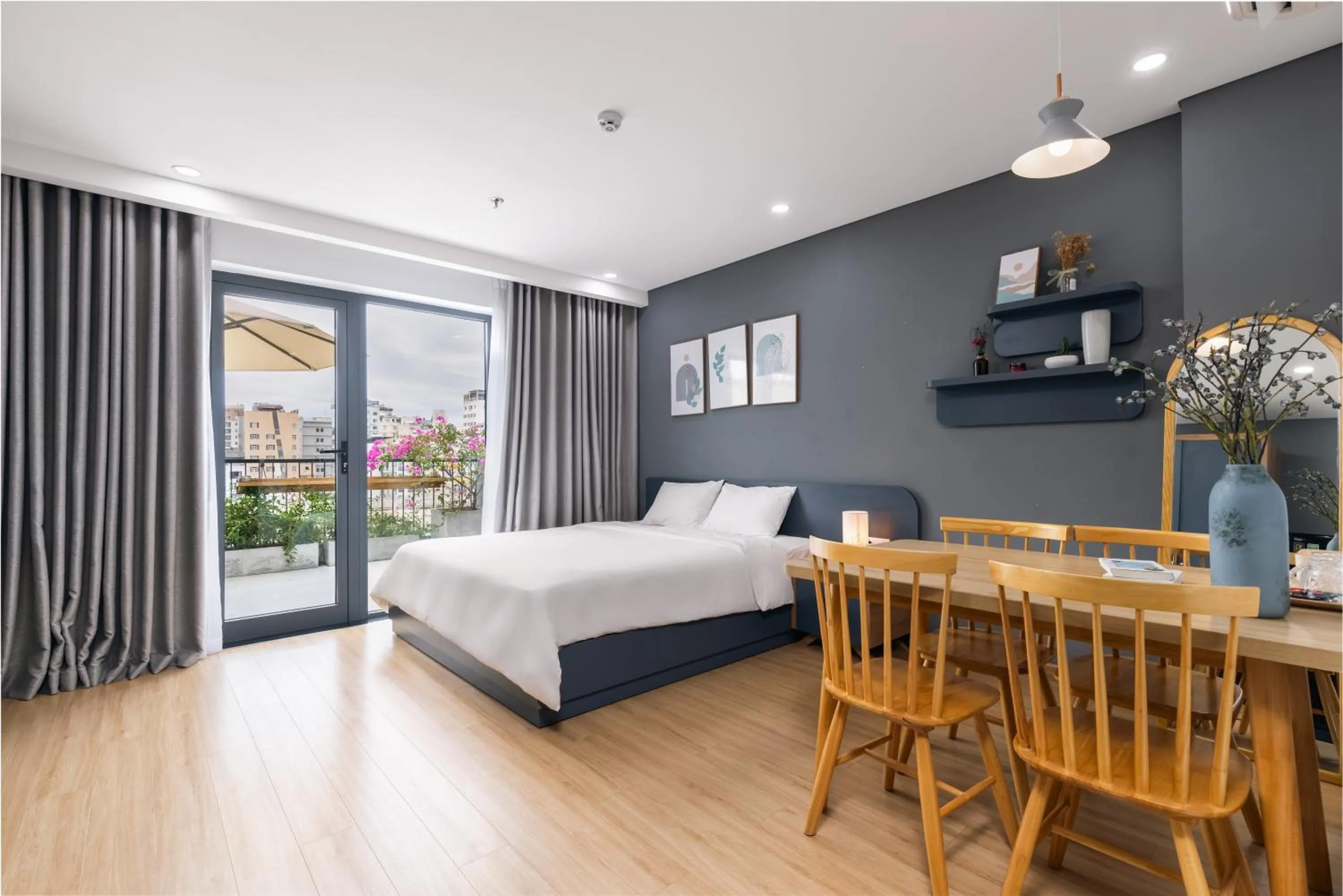 Bed in LAGOM APARTMENT AND HOTEL