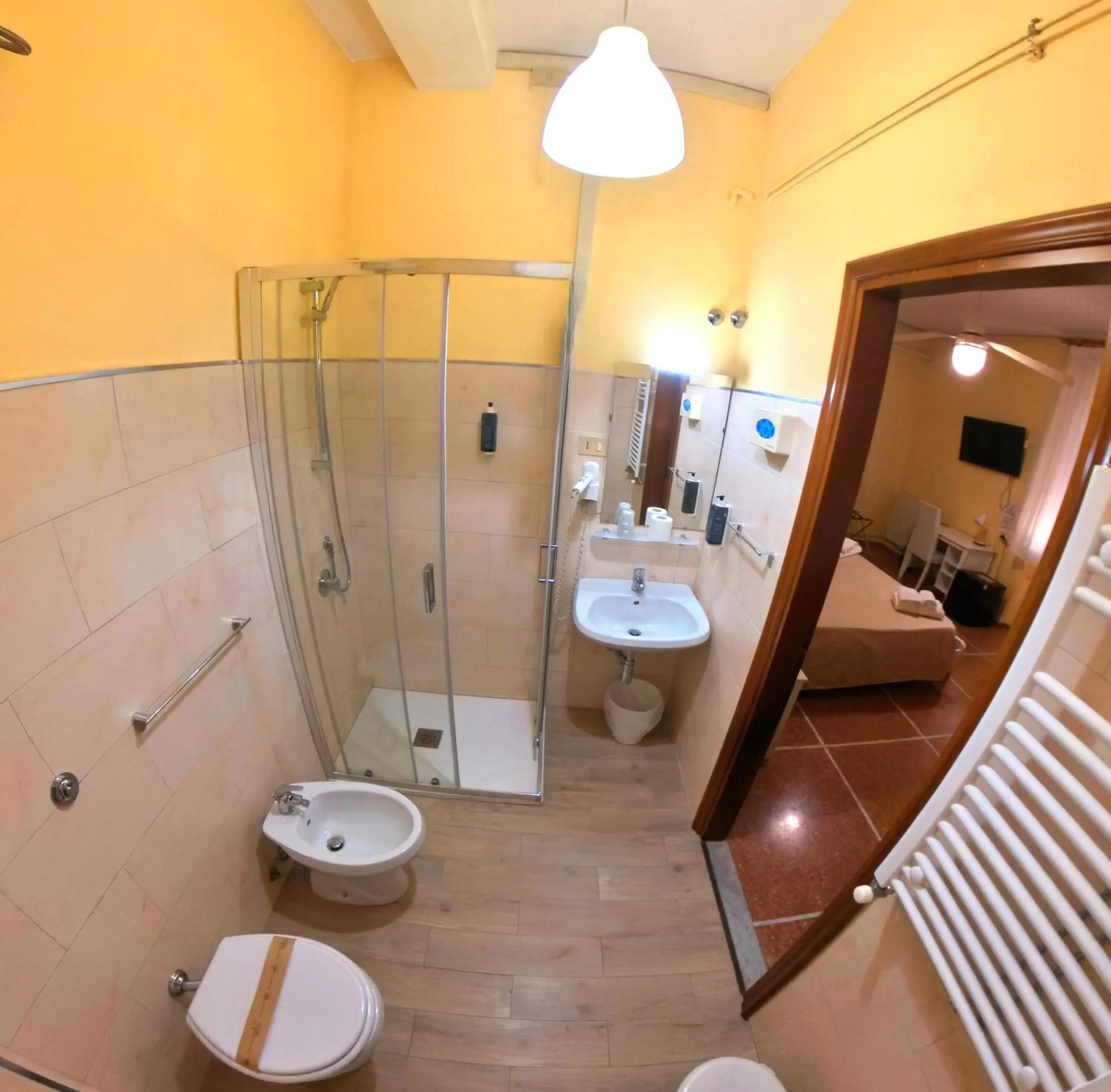 Giappone Inn Parking Hotel