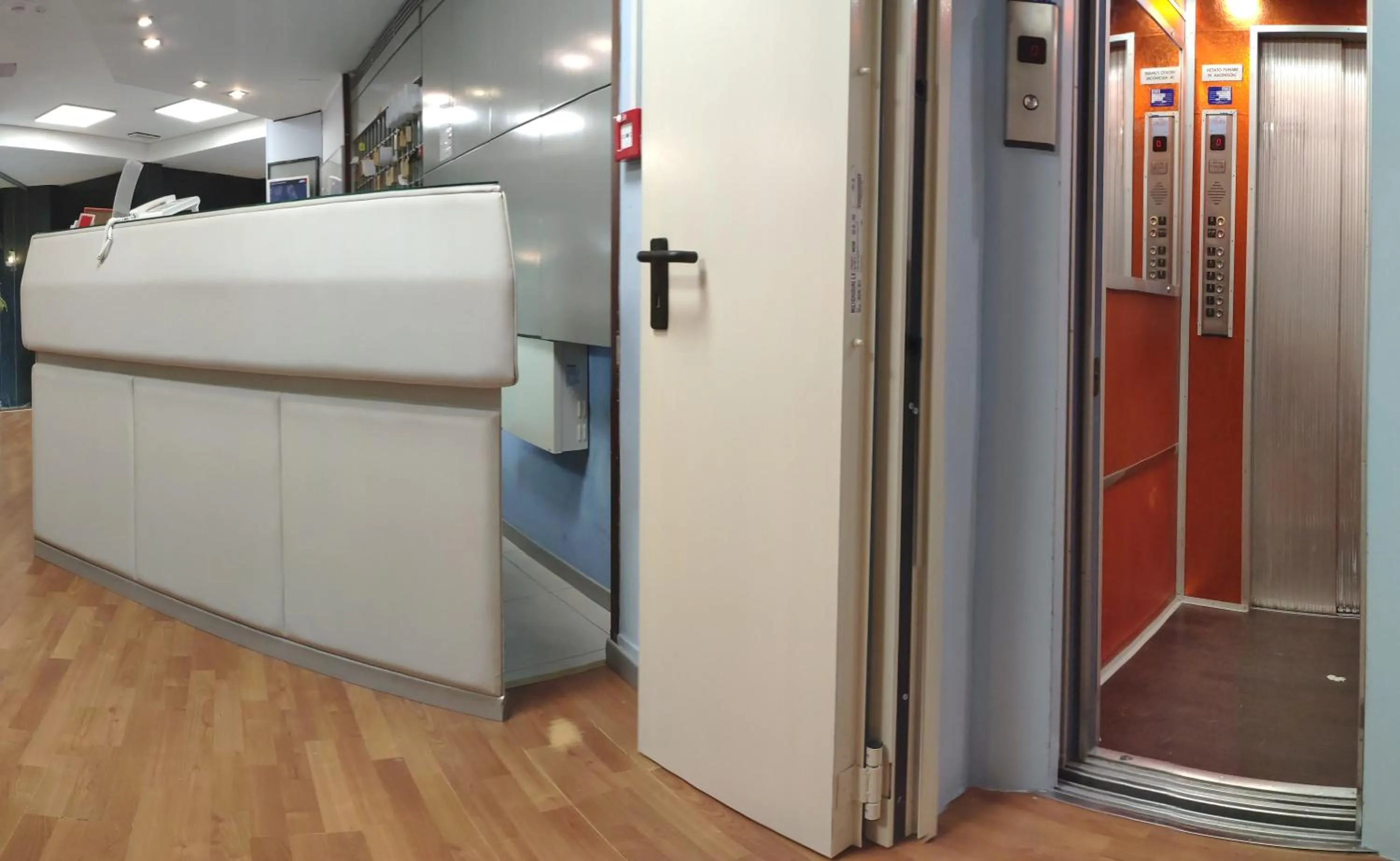 Giappone Inn Parking Hotel